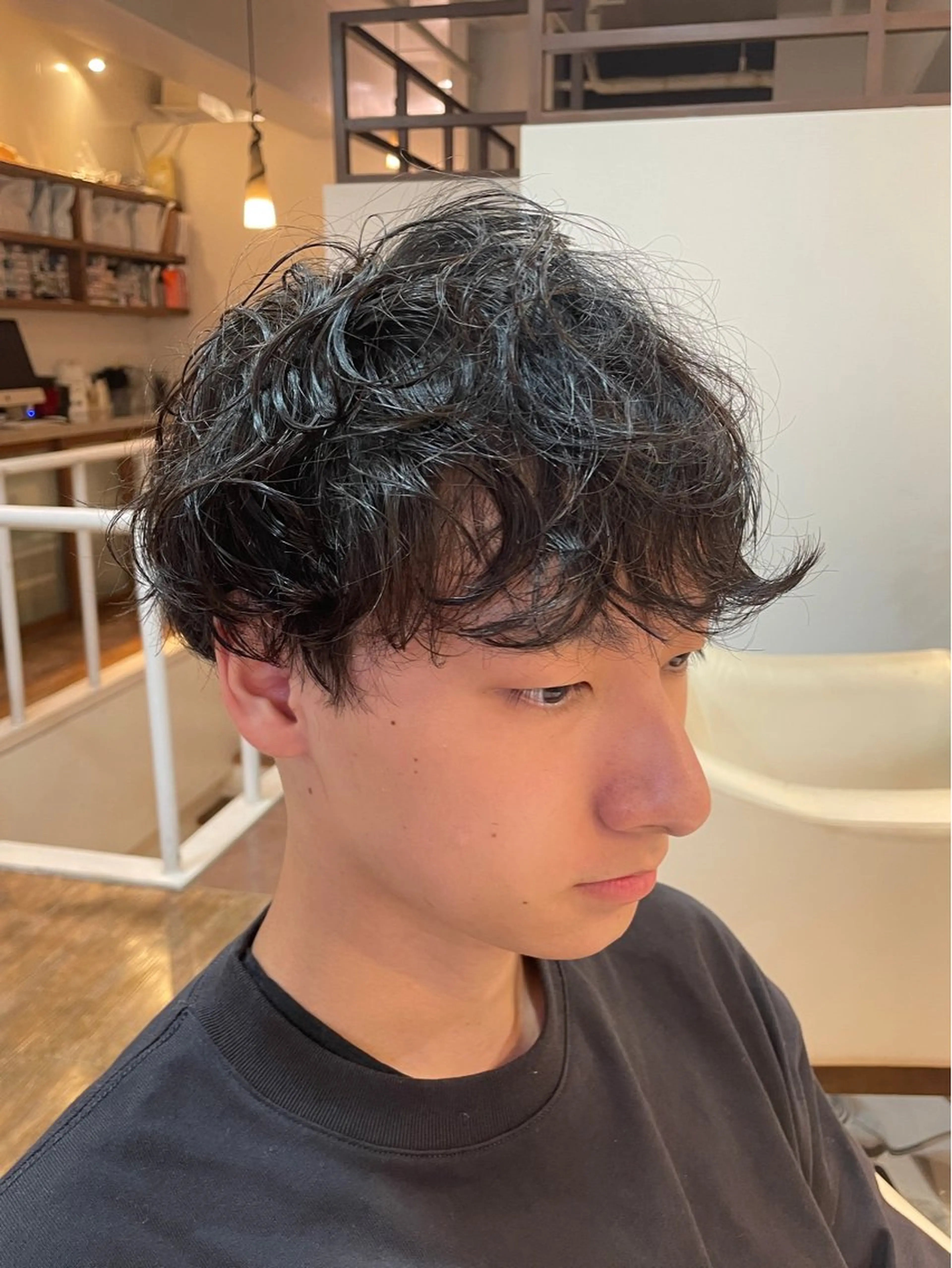 ミディアム パーマ メンズ ミディアムパーマ メンズパーマ カット パーマ 小山功陽 /メンズスタイルのヘアスタイル