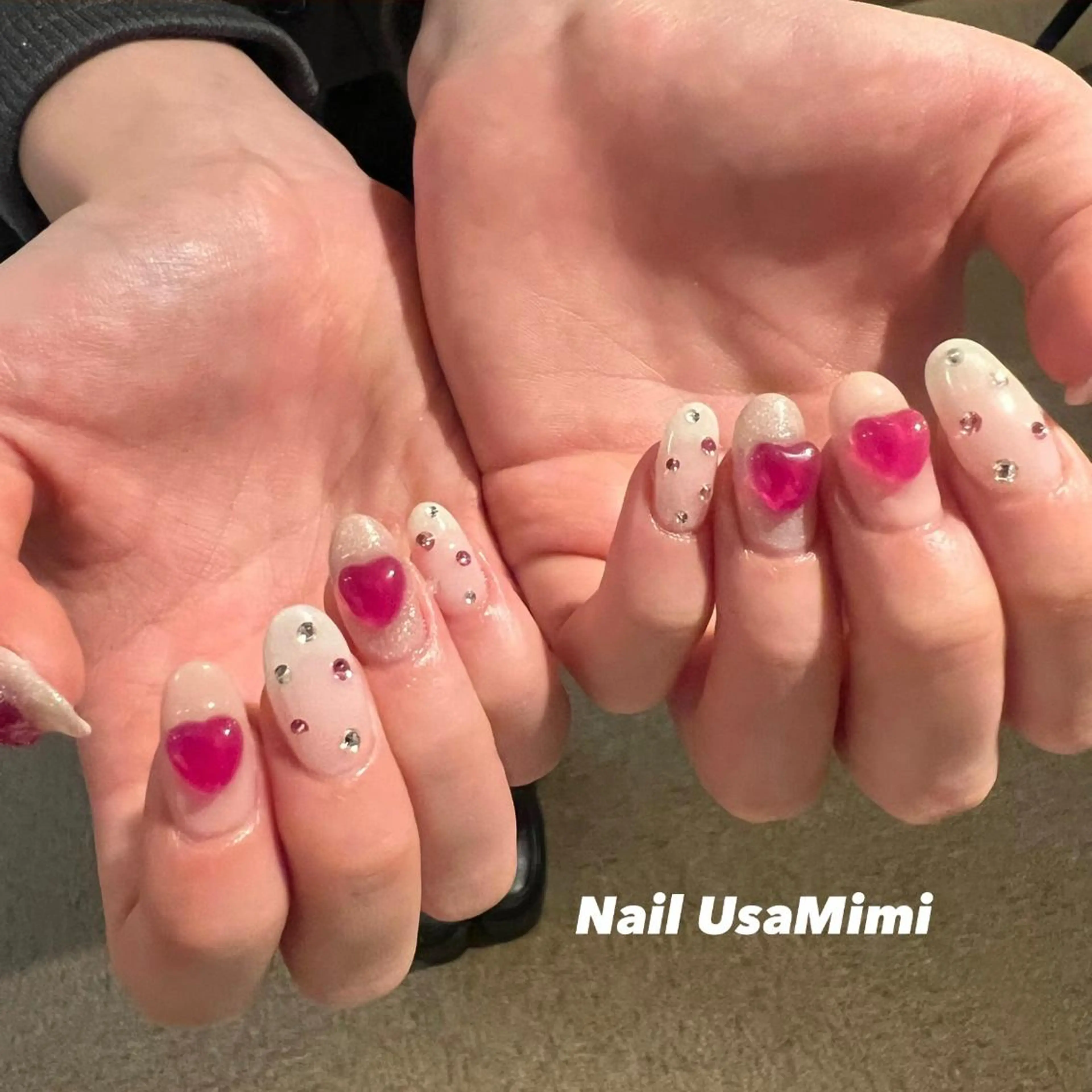 ネイル フットネイル ジェルネイル マグネットネイル 持ち込み ニュアンスネイル 本町ネイルNail UsaMimiのネイルデザイン