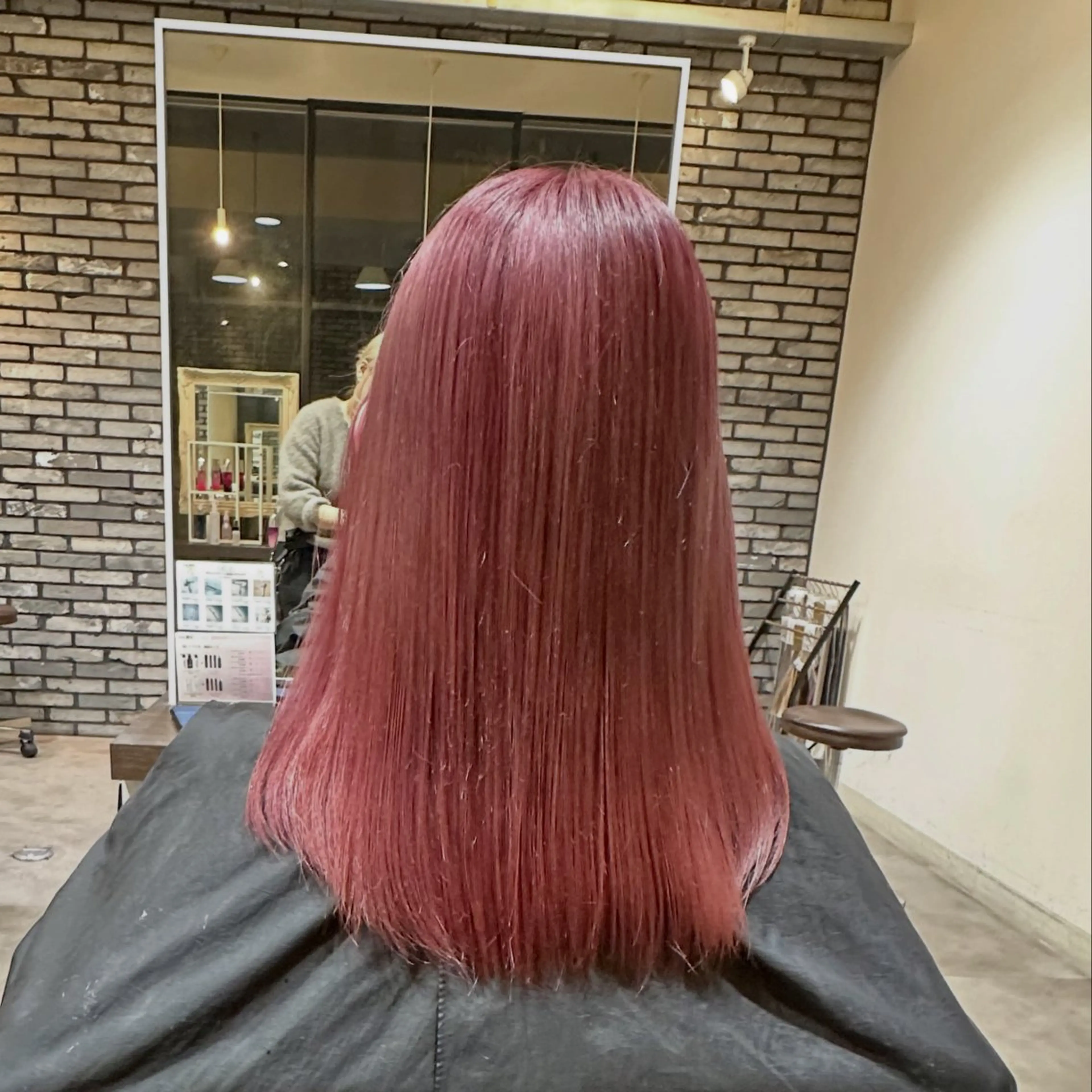 ミディアム ⠀ Reoのヘアスタイル