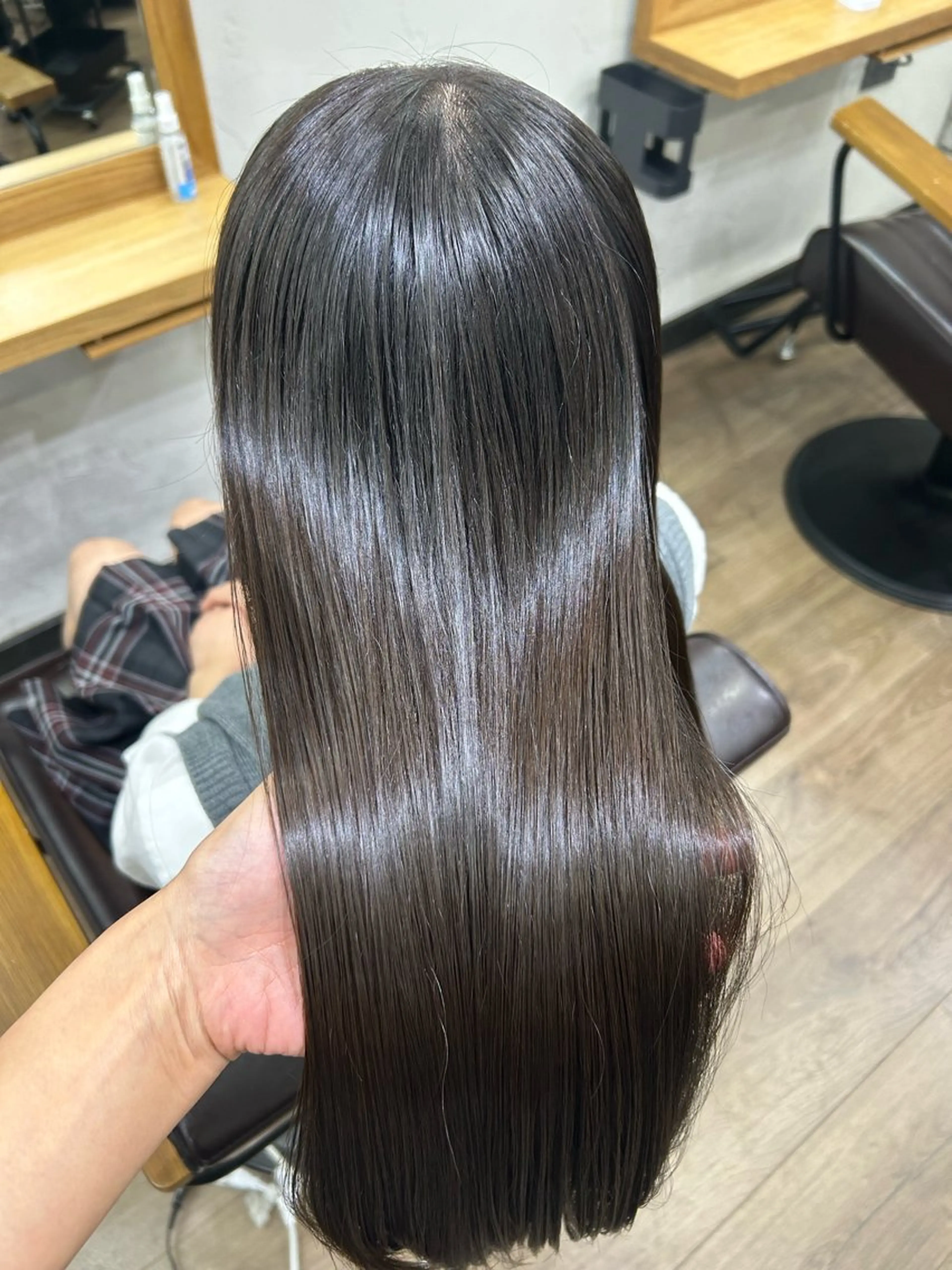 ロング カラー パーマ AnFye forprcoのヘアスタイル