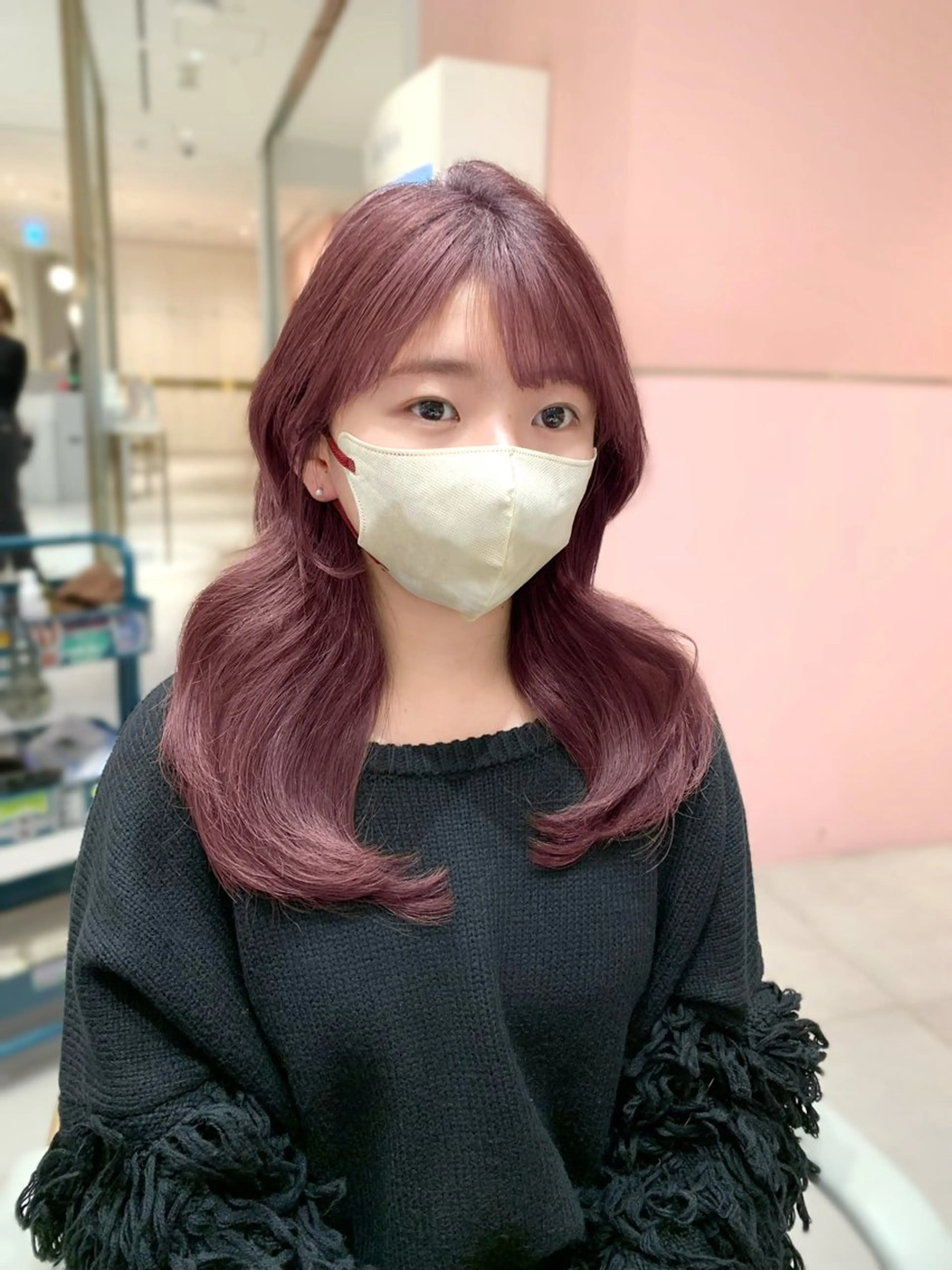 ミディアム カラー ピンクカラー くびれヘア カット ヘアカラー トリートメント ヘッドスパ ヘアセット 韓国ヘア/レイヤー/ 顔まわり/りょーとのヘアスタイル