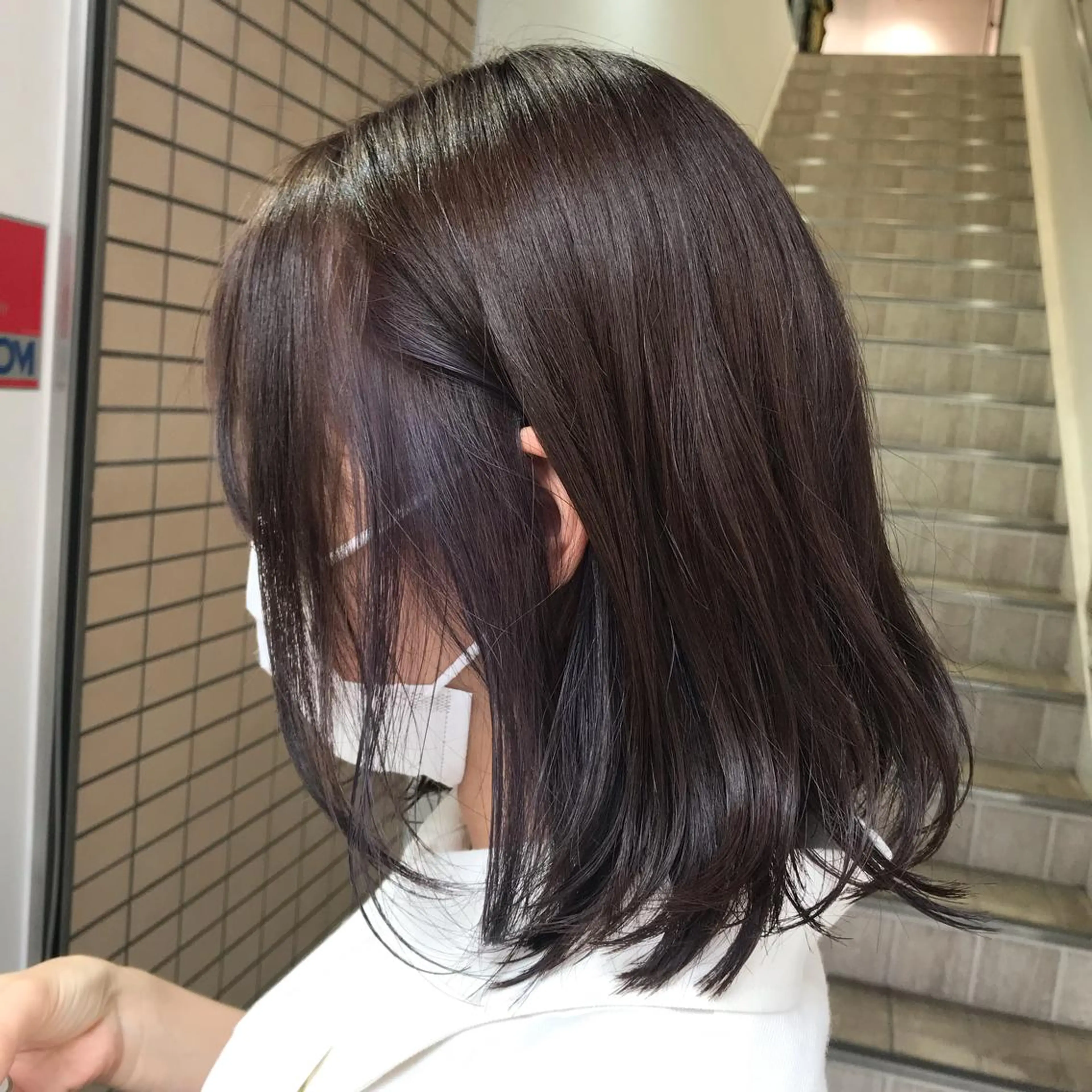 ミディアム カラー イヤリングカラー グレージュ ラベンダーカラー ラベンダーグレージュ ラベンダーグレー ヘアカラー トリートメント 【暖色カラー特化】 中山由梨のヘアスタイル