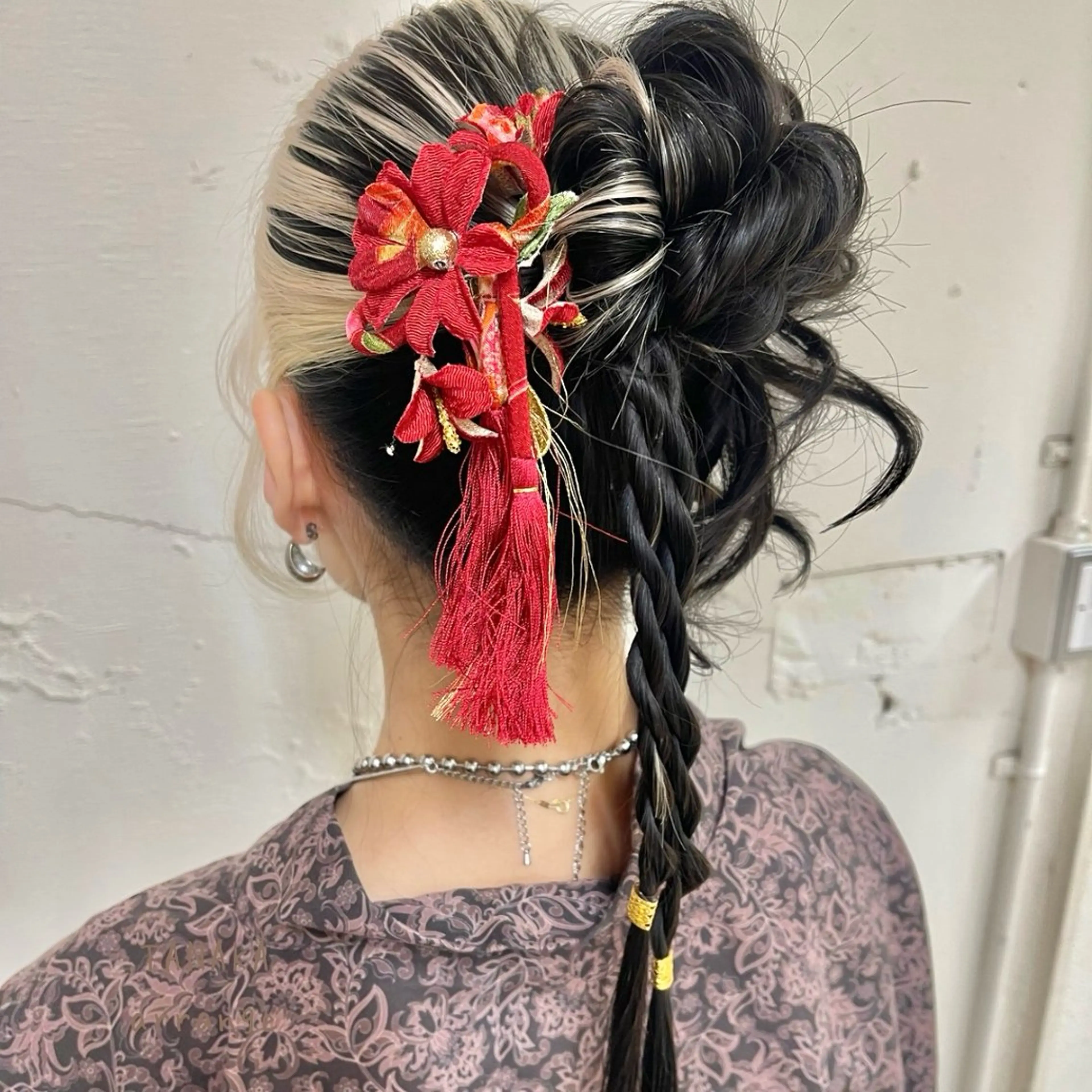 ヘアアレンジ 結婚式・ブライダル 卒業式のヘアスタイル 浴衣 着付け charm《銀座》 ヘアセット/縮毛矯正のヘアスタイル