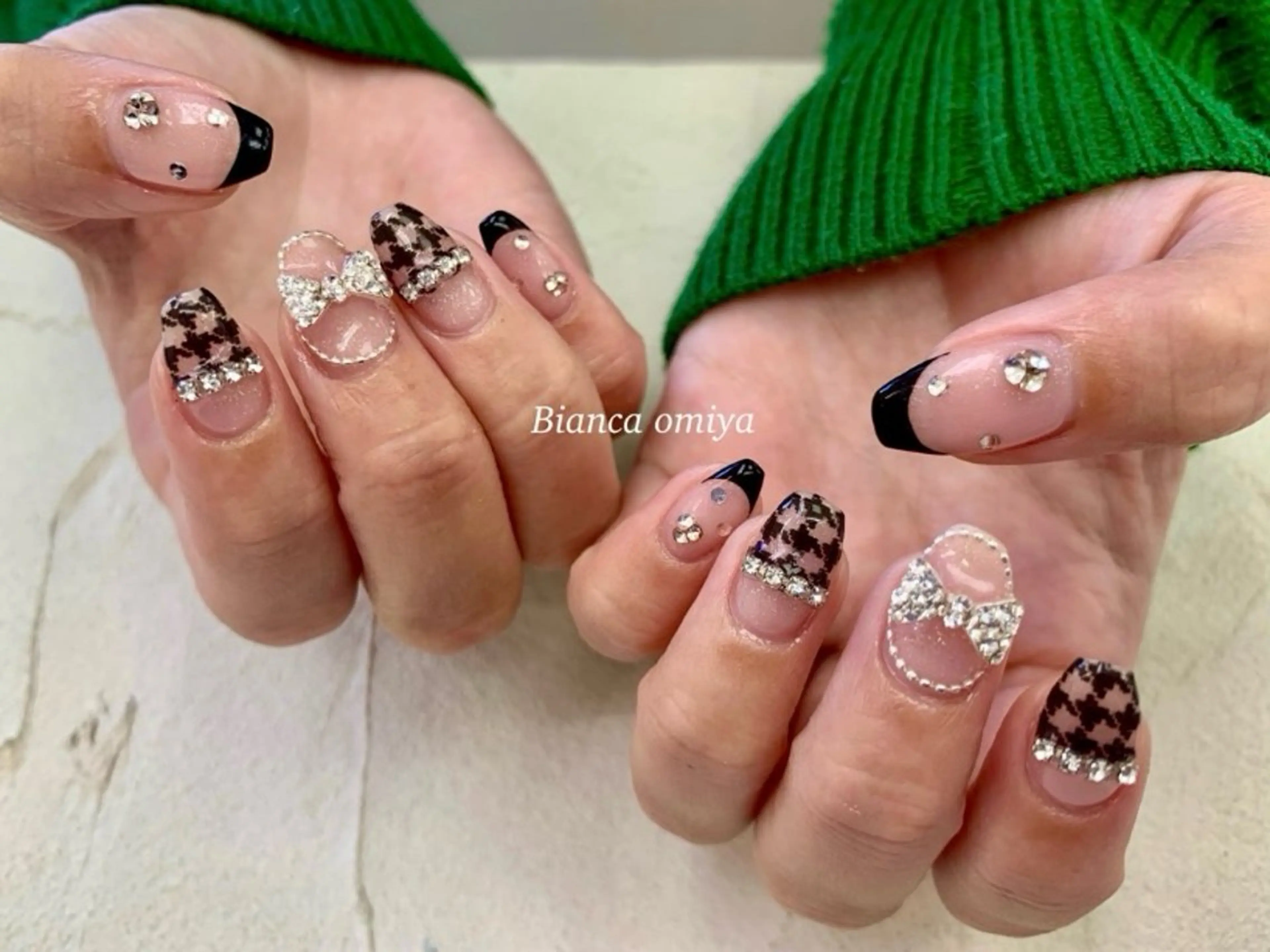 ネイル フラッシュネイル フレンチネイル ジェルネイル グラデーション マグネットネイル Bianca大宮 katoᕱ⑅ᕱﾞのネイルデザイン