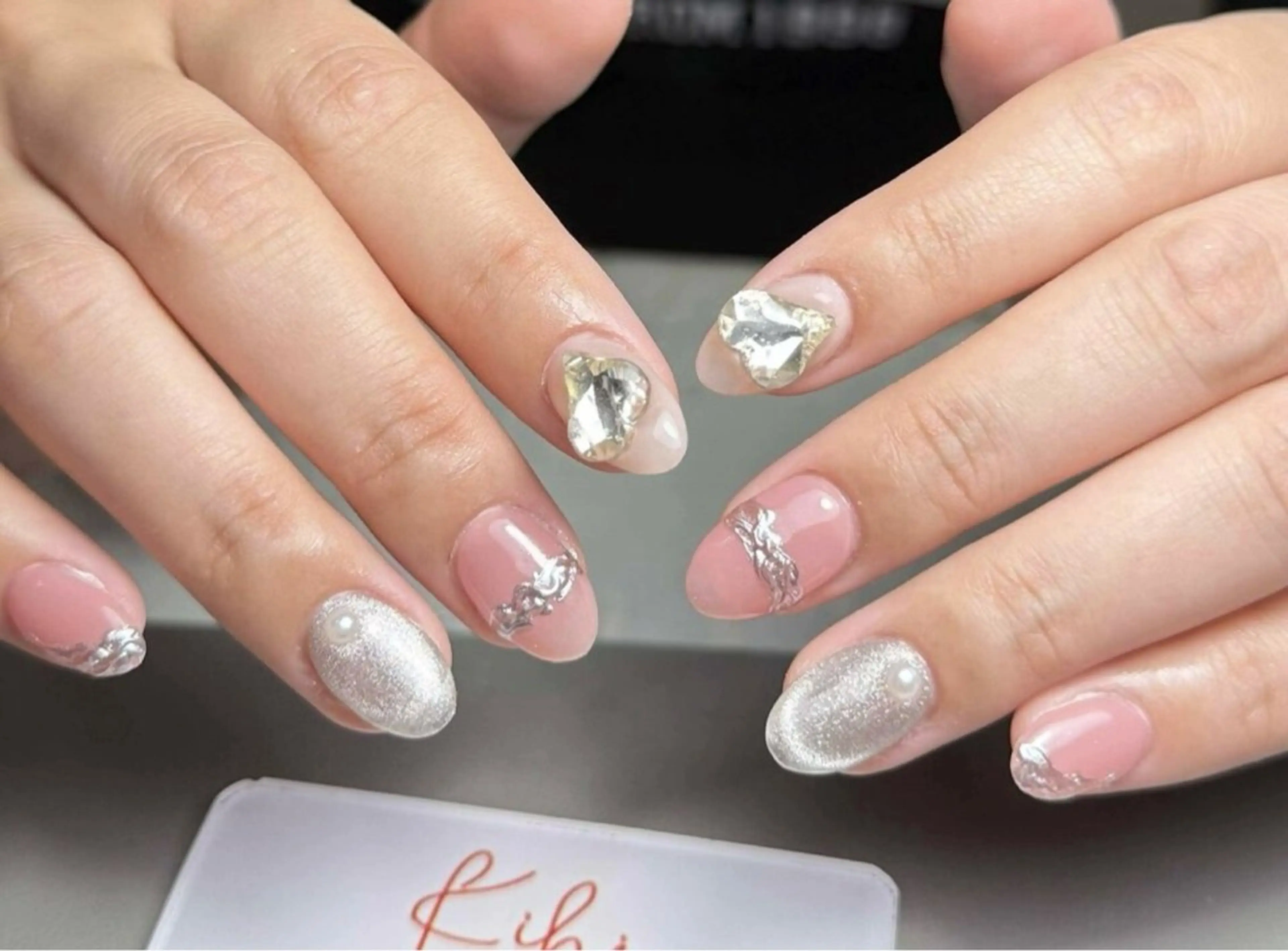 ネイル ハンドネイル 清水 ユナのネイルデザイン