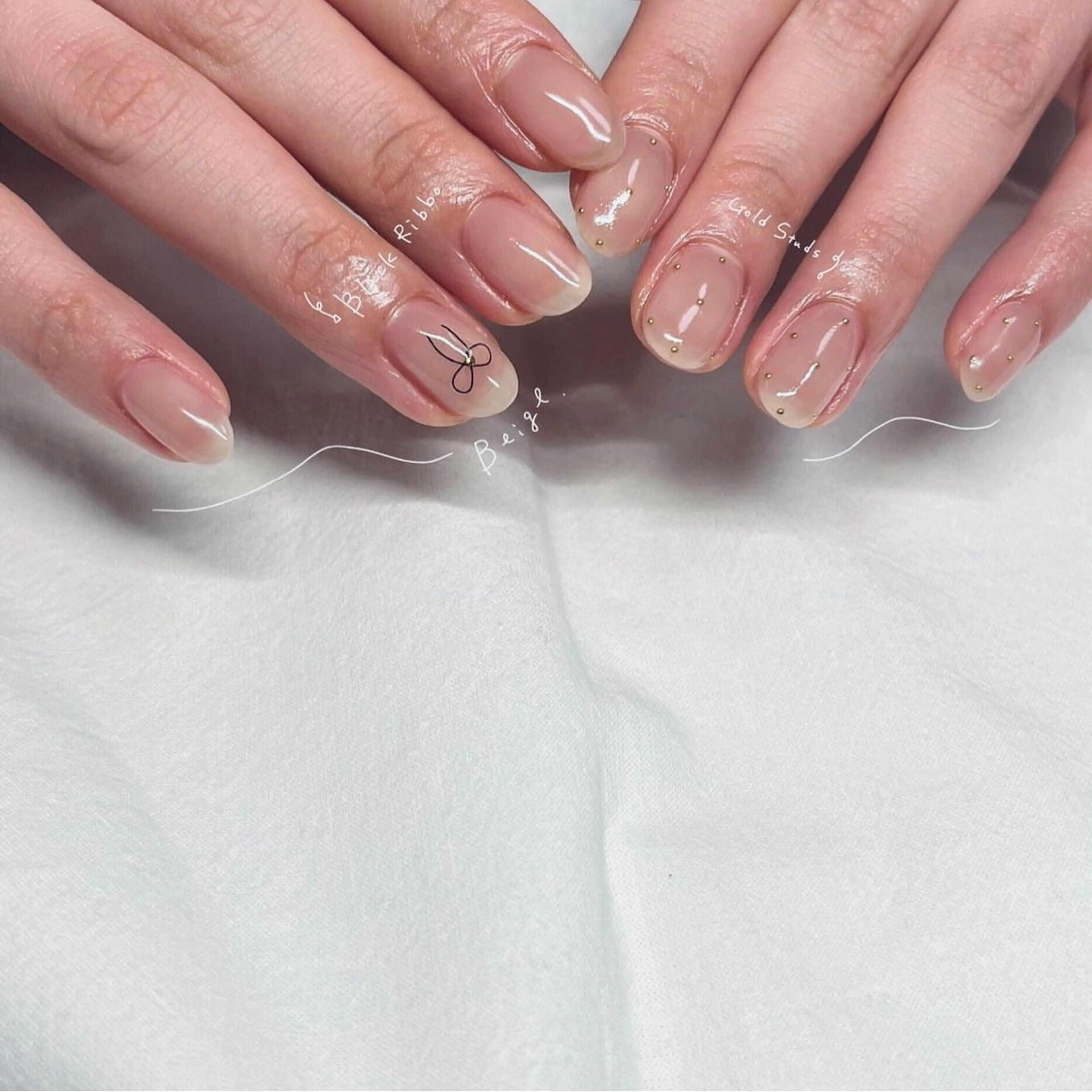 ネイル ブラウン クリアネイル ジェルネイル ゴールド ニュアンスネイル ハンドネイル &. momoのネイルデザイン