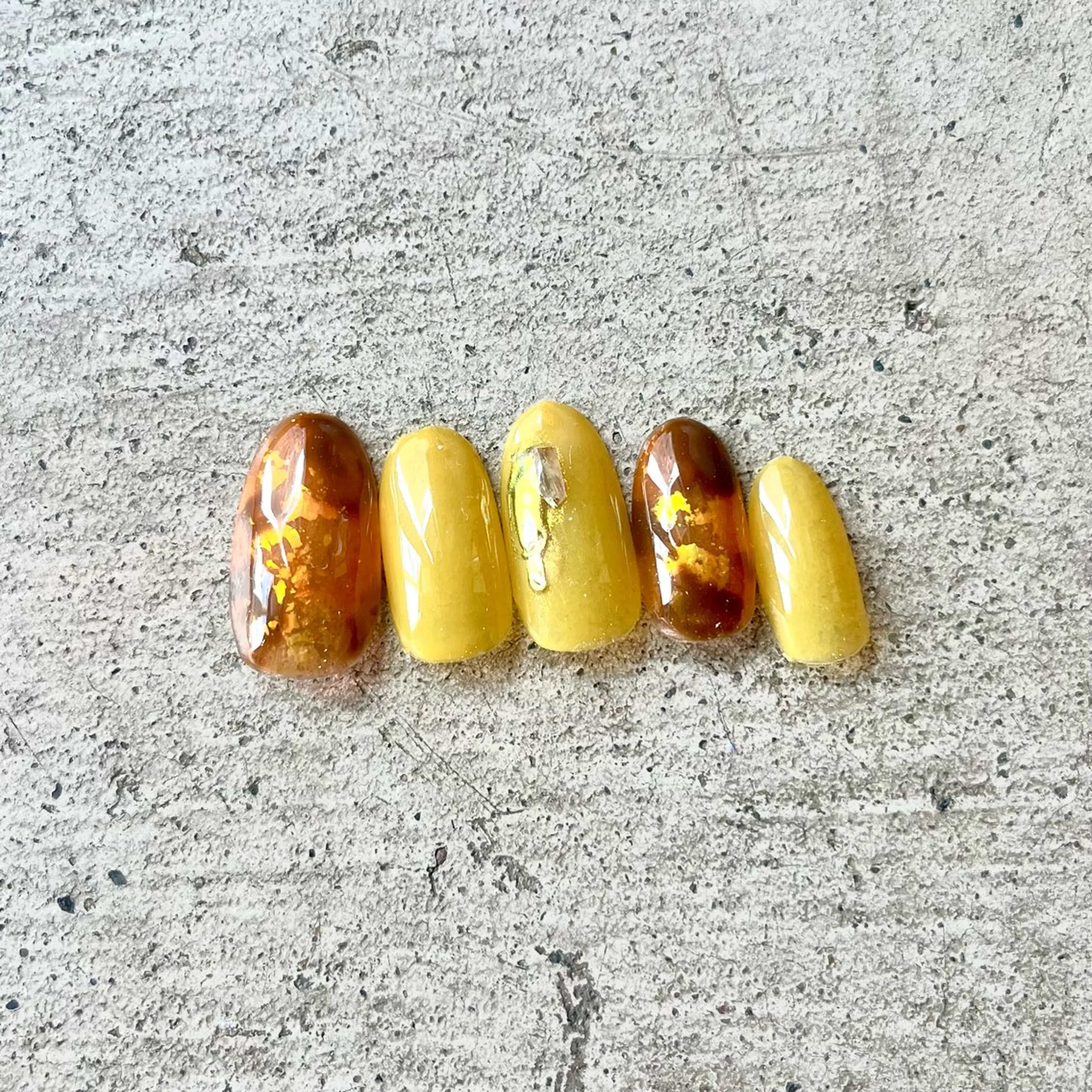 ネイル べっ甲ネイル TRAM-nail moriizumiのネイルデザイン