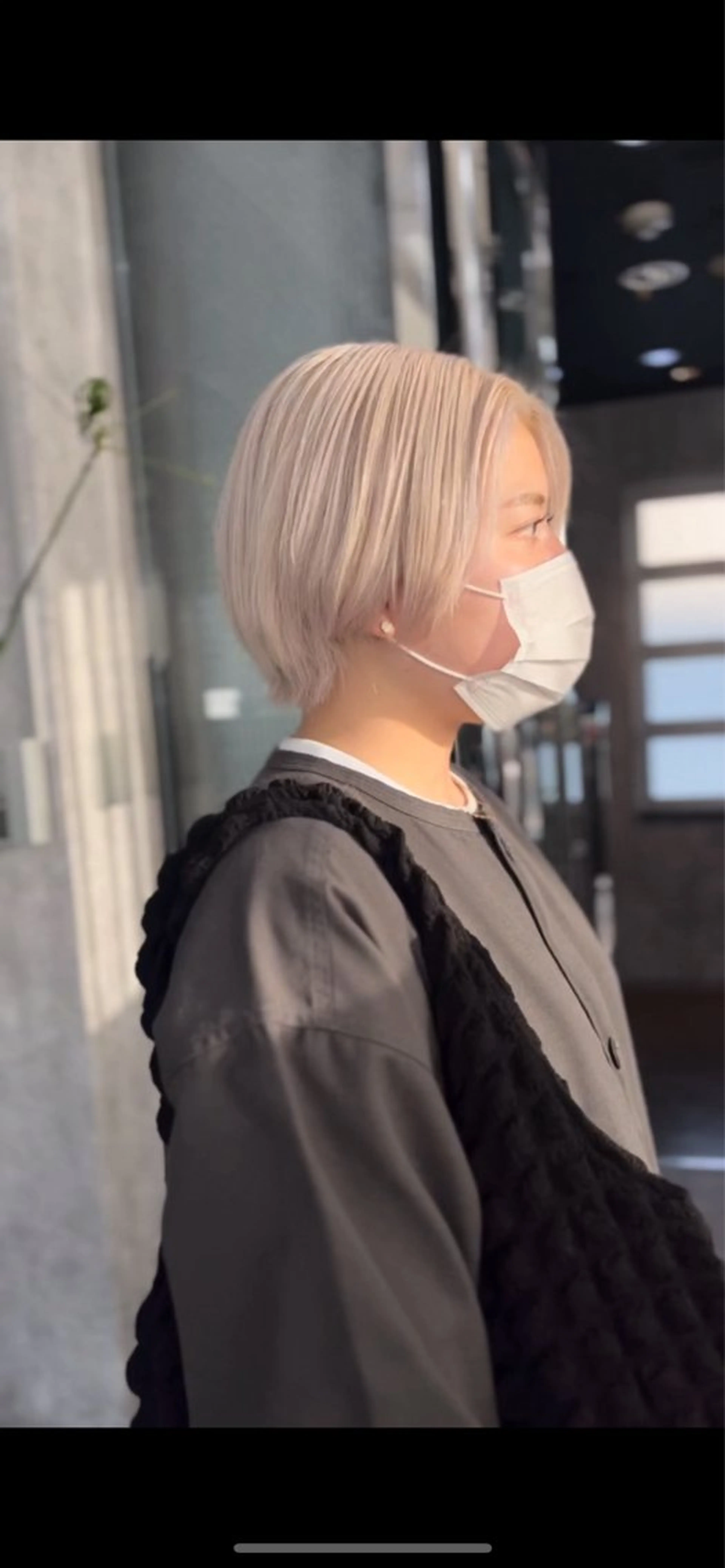 ショート カラー ベージュカラー ミルクティーベージュ ホワイトミルクティーベージュ TIDEHAIR / 韓国ヘア/MOEのヘアスタイル