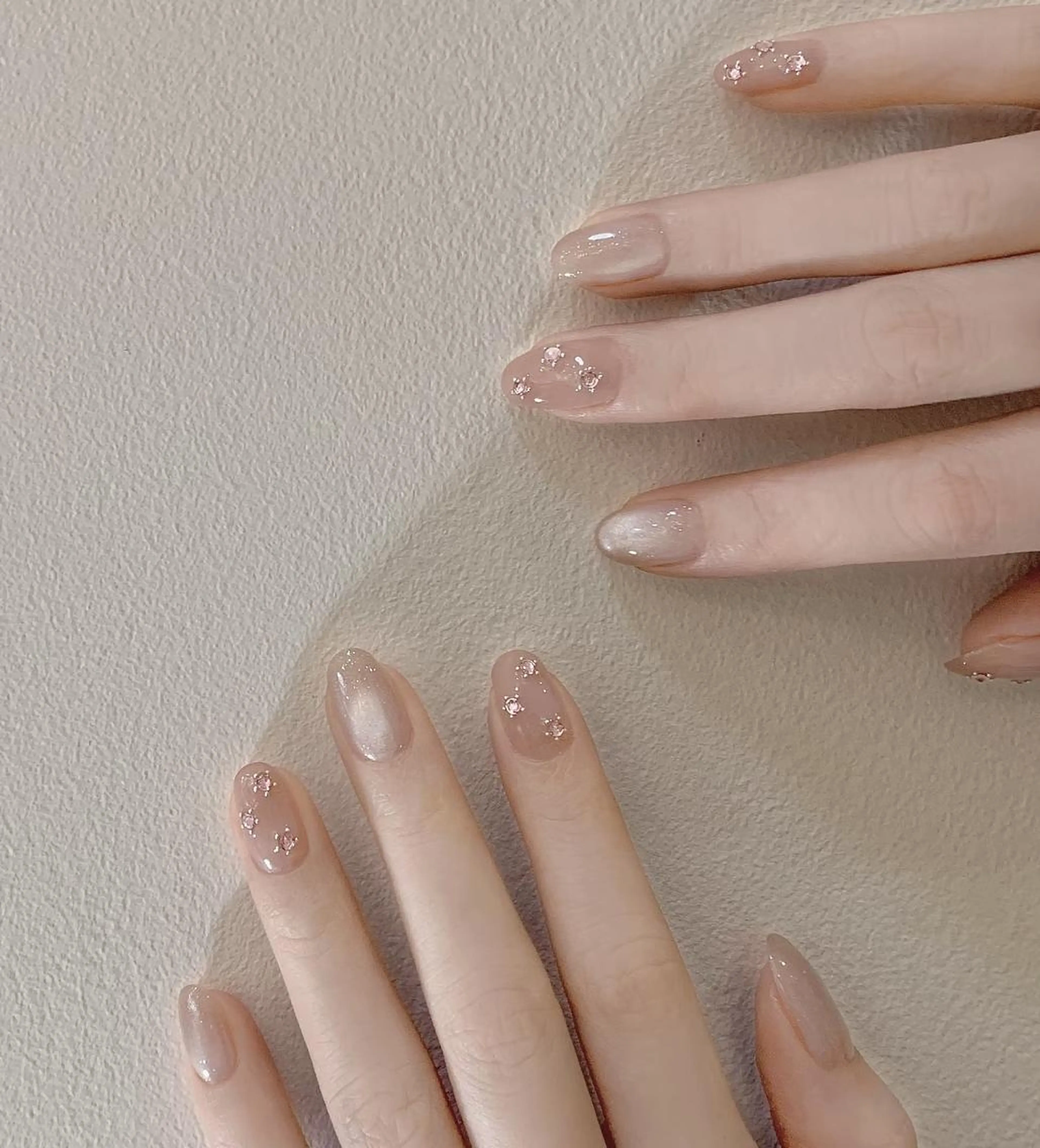 ネイル オーロラネイル チークネイル 長さ出し フットネイル フレンチネイル ハンドネイル リラネイル ギョウのネイルデザイン