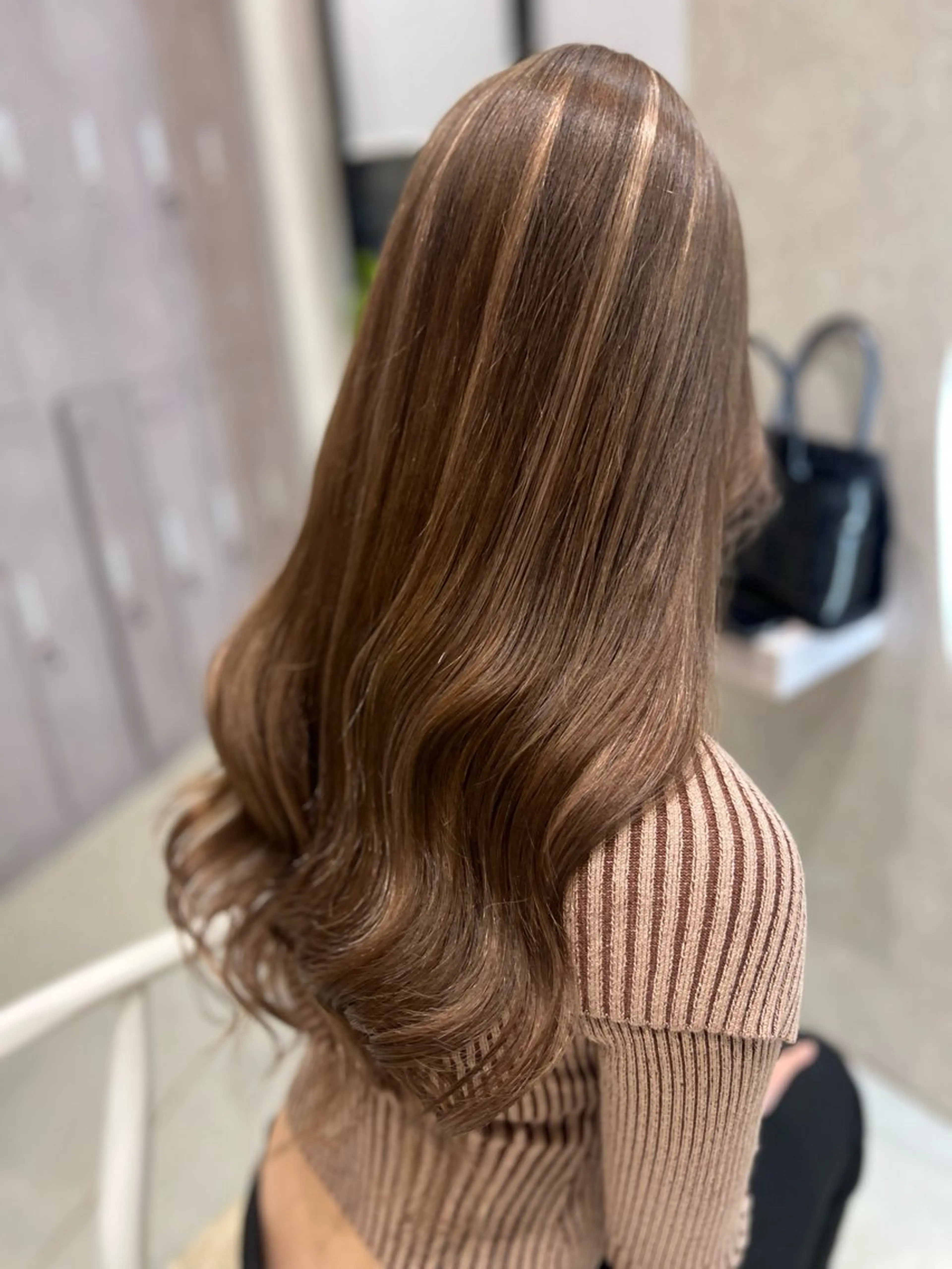 カラー カット ヘアカラー エクステ 小池 夏美のヘアスタイル