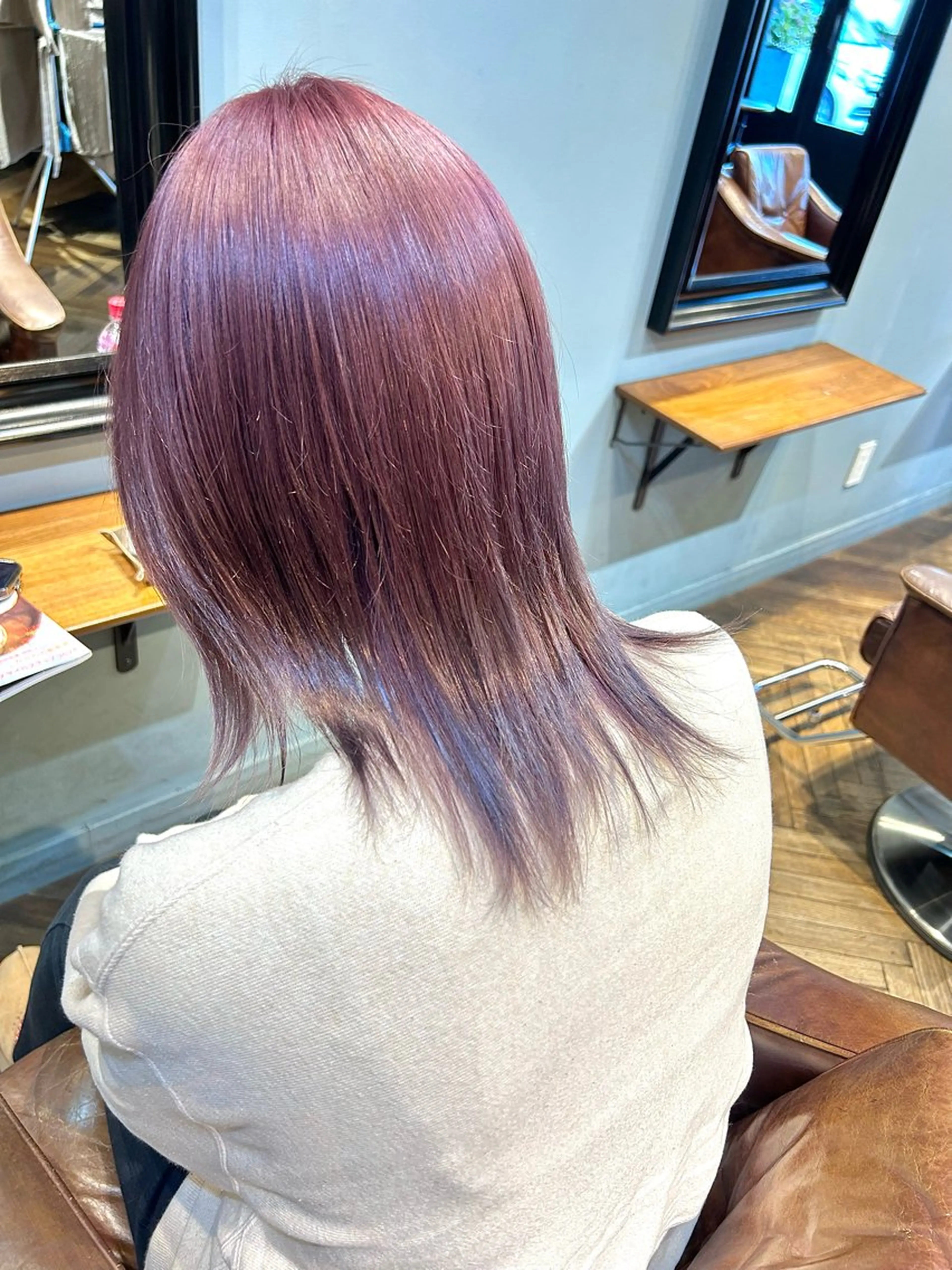 セミロング 樋富 優香のヘアスタイル