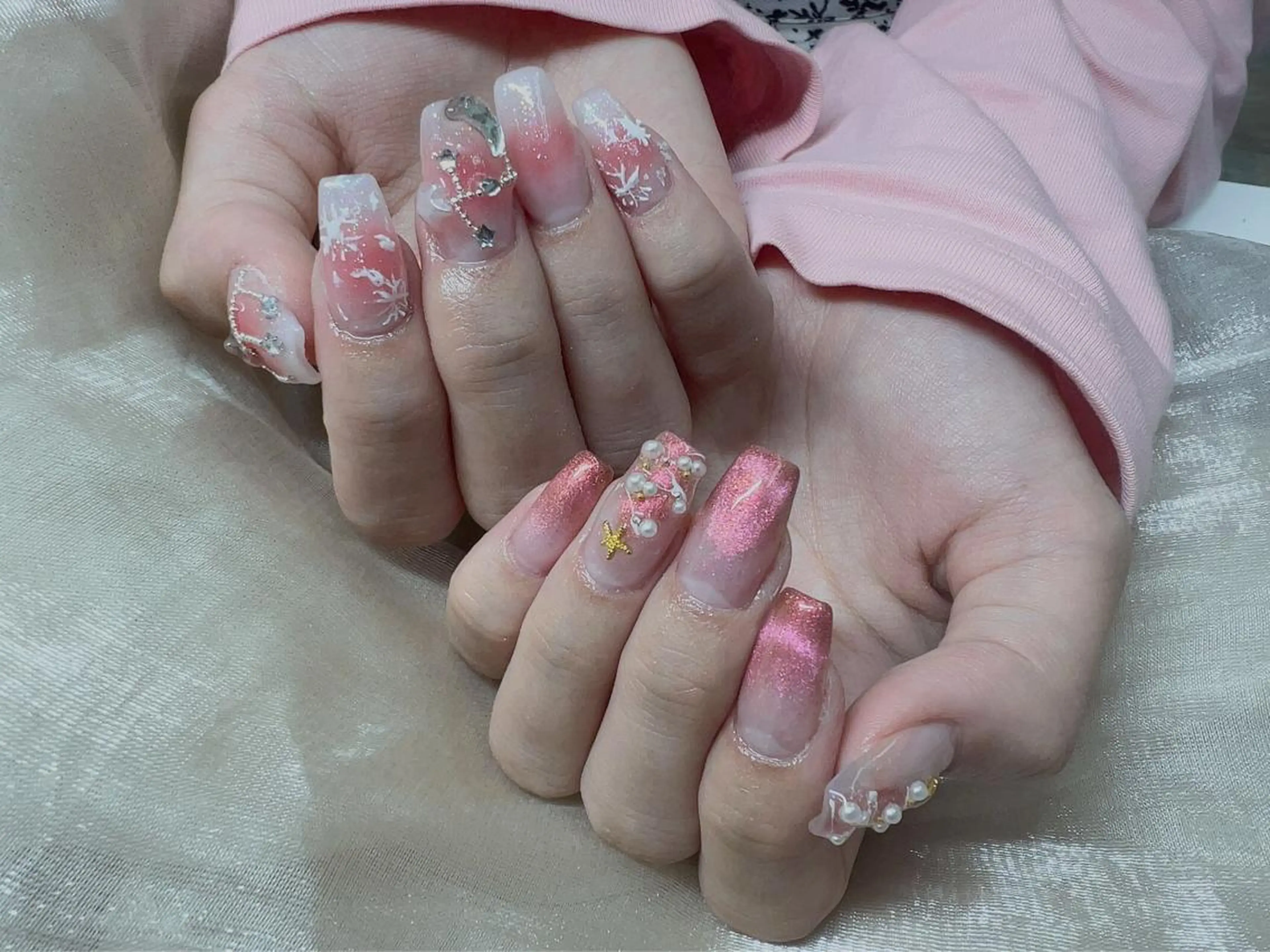 ネイル ハンドネイル VIVIAN リサのネイルデザイン