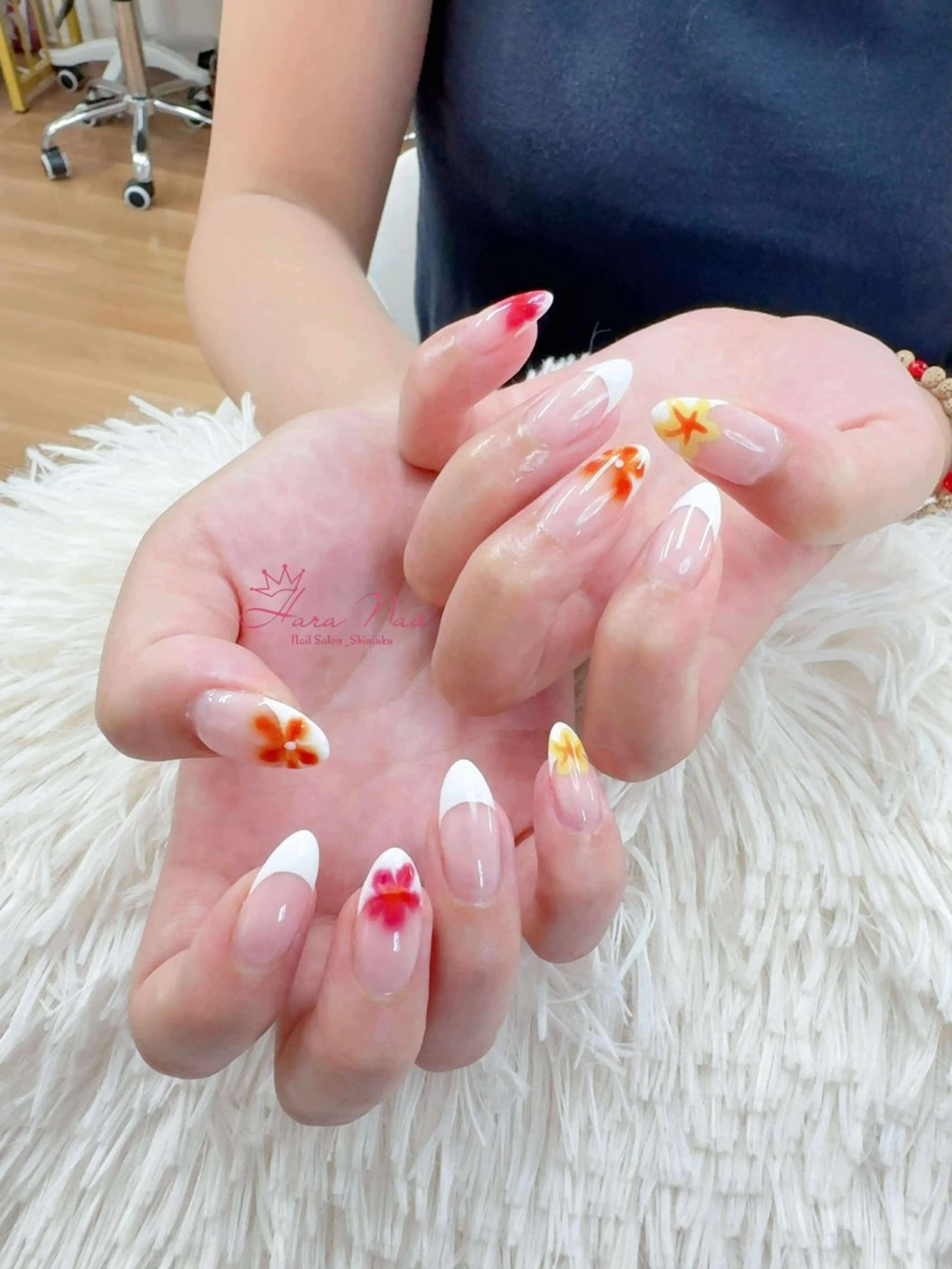 ネイル ハンドネイル ハンドケア Hara Nail 【パラジェル使用】のネイルデザイン