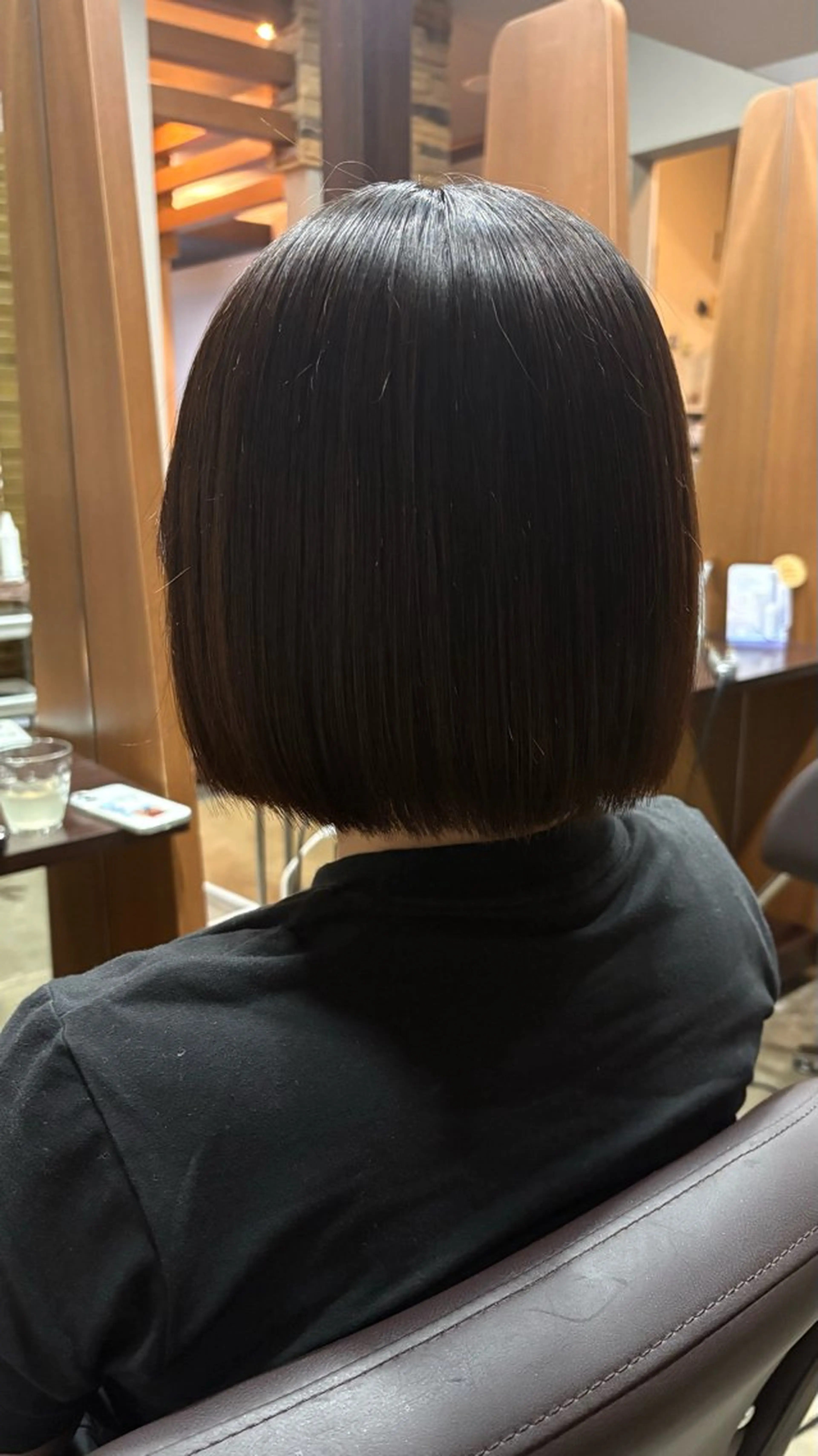 ミディアム カット 中島 万凜のヘアスタイル