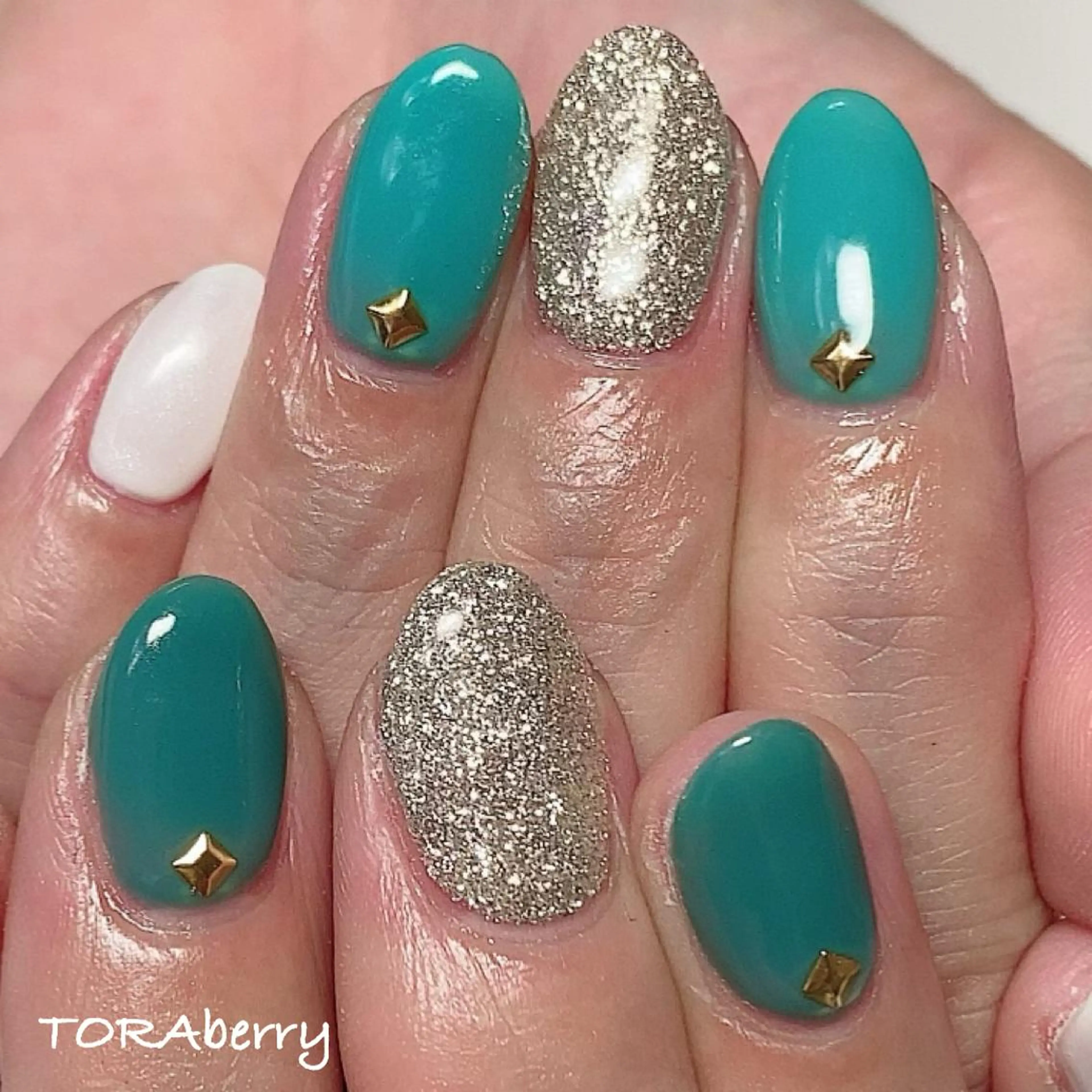 ネイル ワンカラーネイル ハンドネイル ネイリスト なつみのネイルデザイン