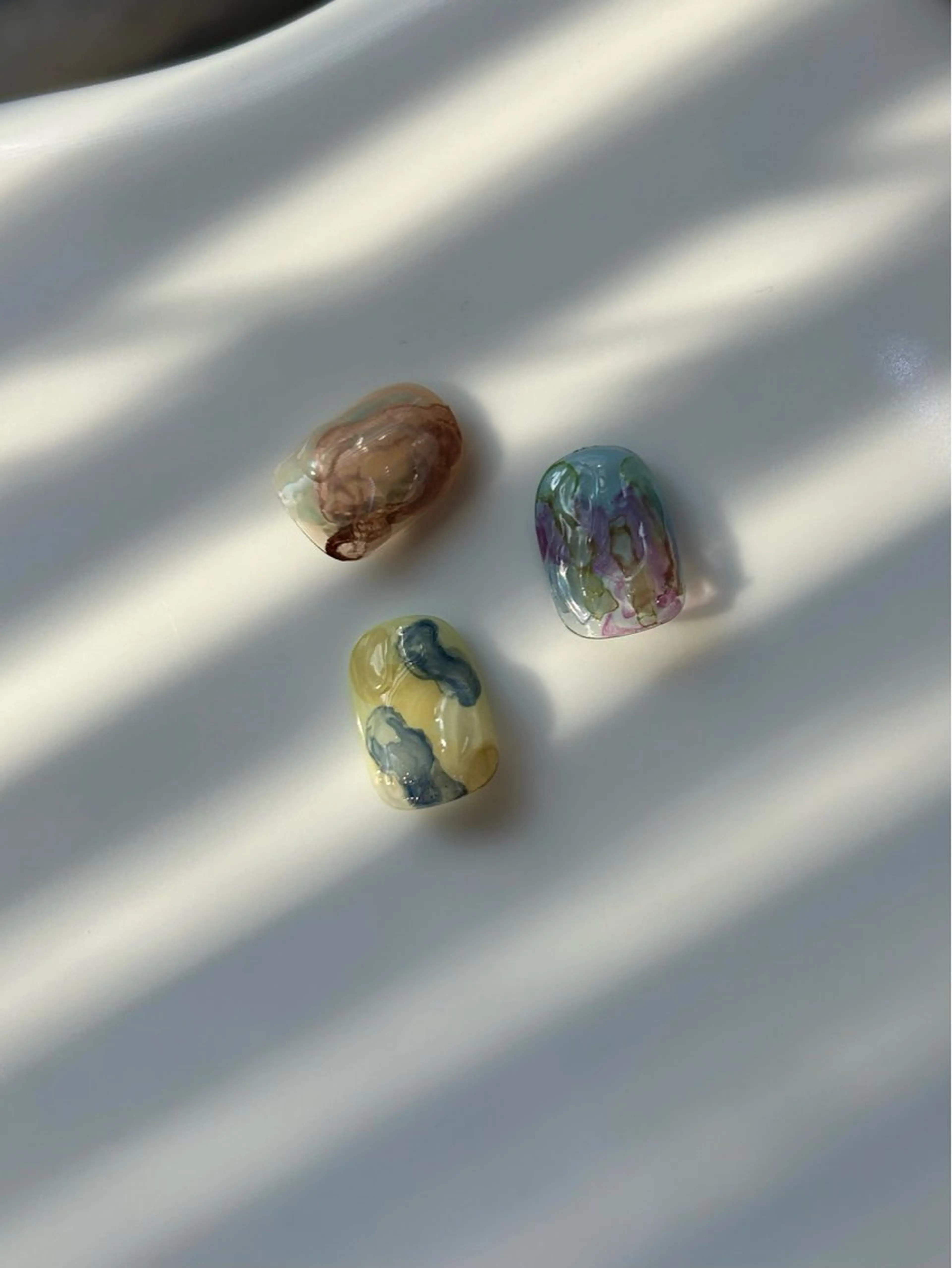 ネイル Yumi シンプルネイルのネイルデザイン