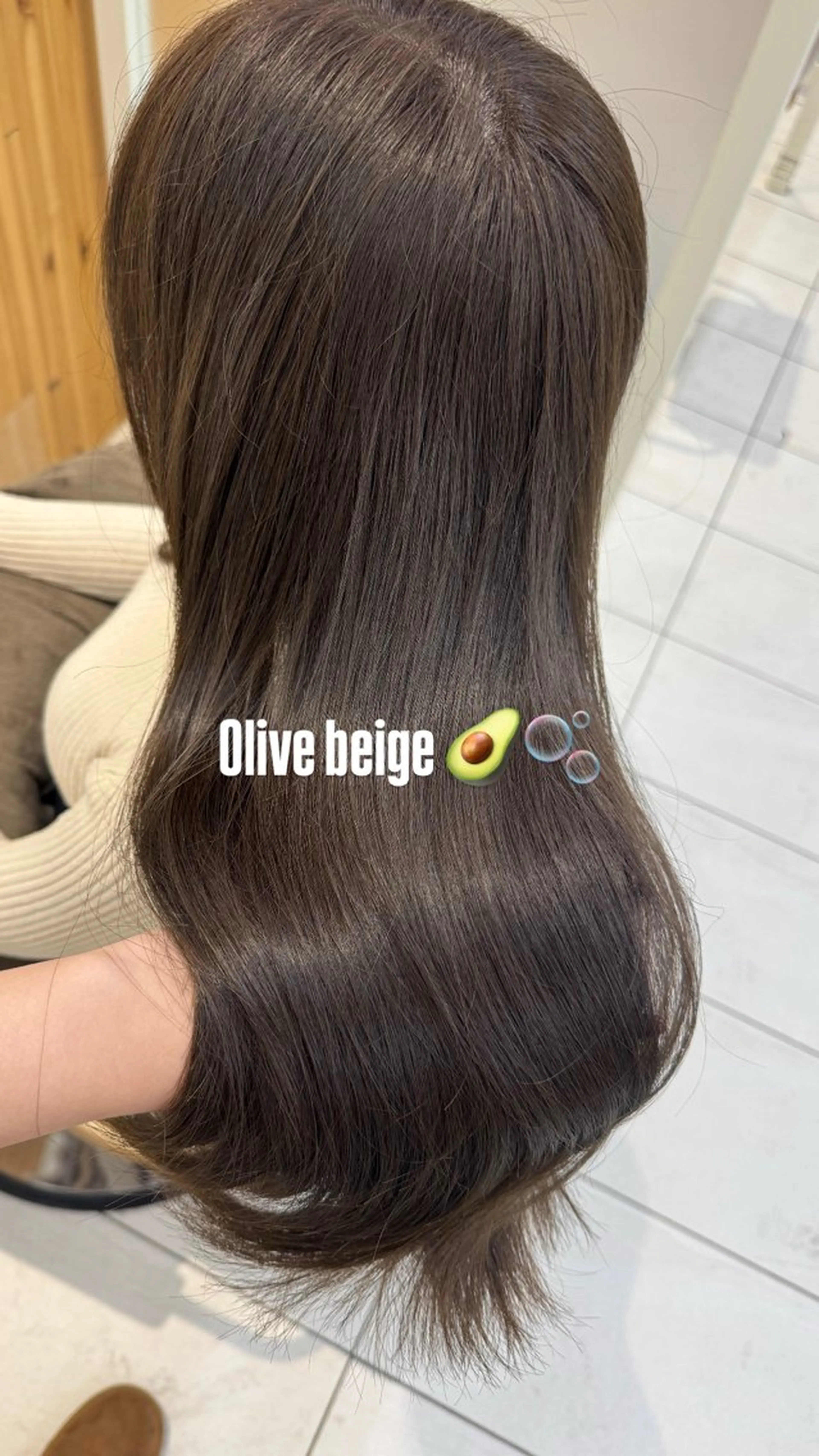 セミロング ヘアカラー ‎🤍透明感×ツヤ髪 / Saki‎🤍のヘアスタイル