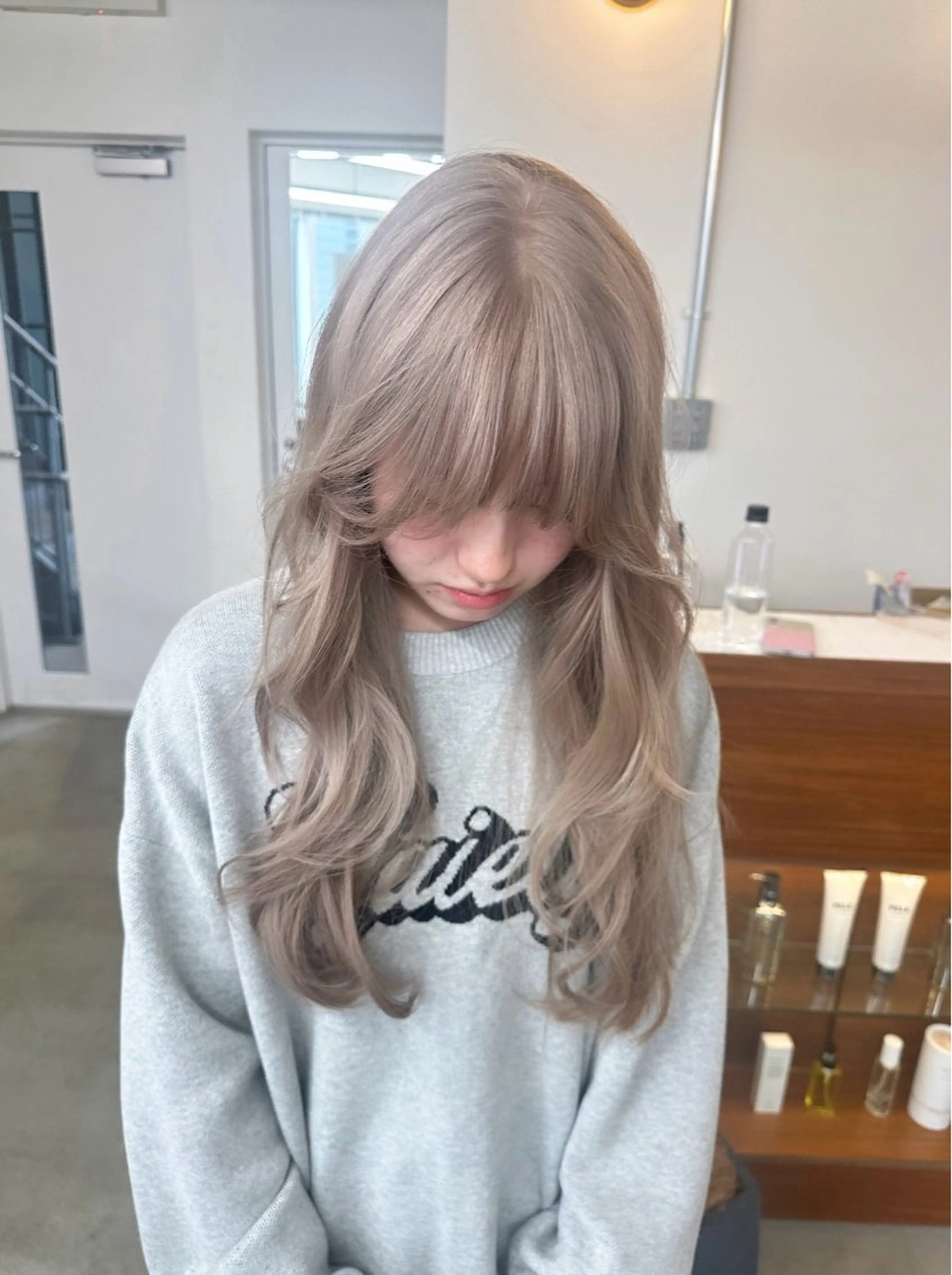 ロング カラー グレージュ ヘアカラー 🐰aina/ ミルクティー/ピンクのヘアスタイル