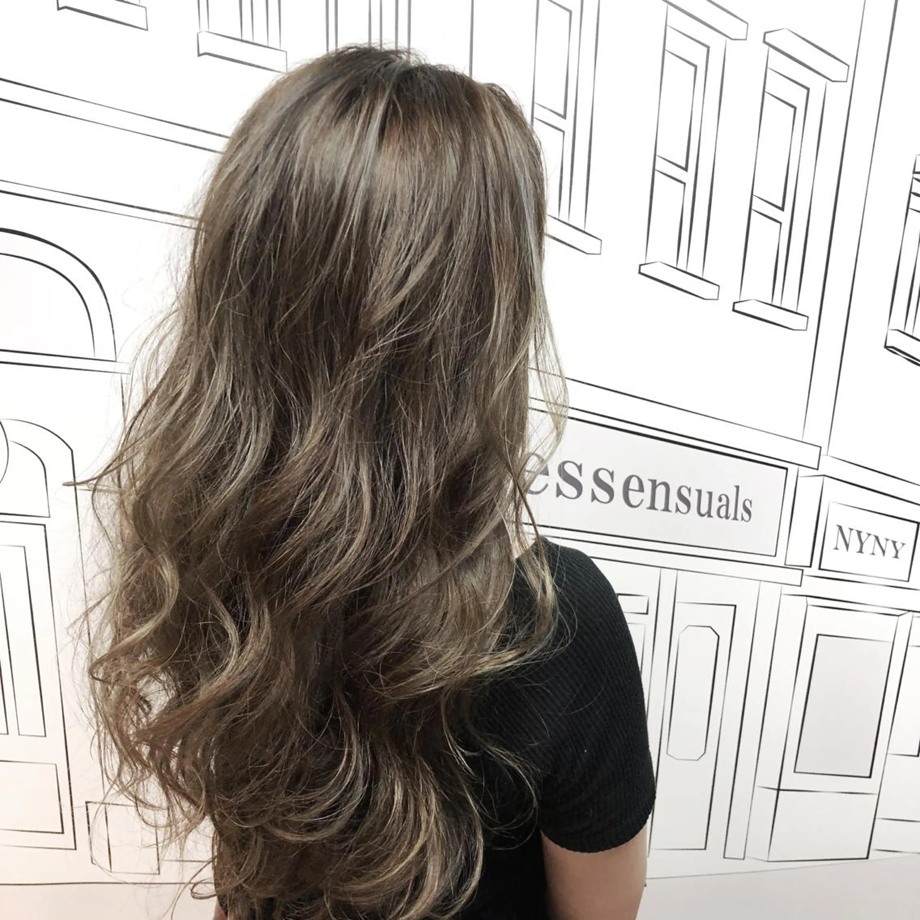 セミロング レイヤー⭐️カラー ⭐️平川雅史のヘアスタイル