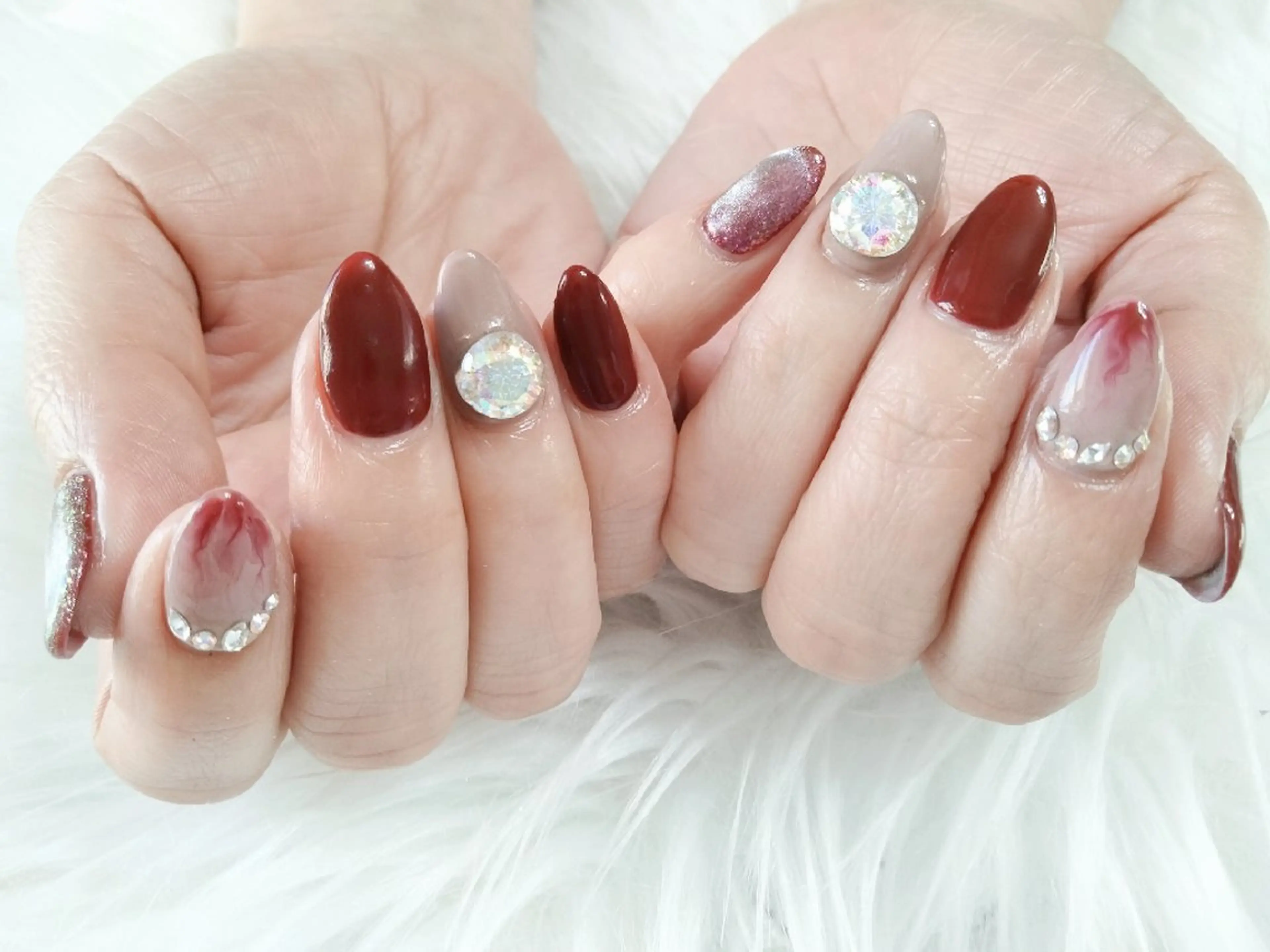 ネイル ジェルネイル パラジェル ハンドネイル ハンドケア Beaubie nailサロンのネイルデザイン