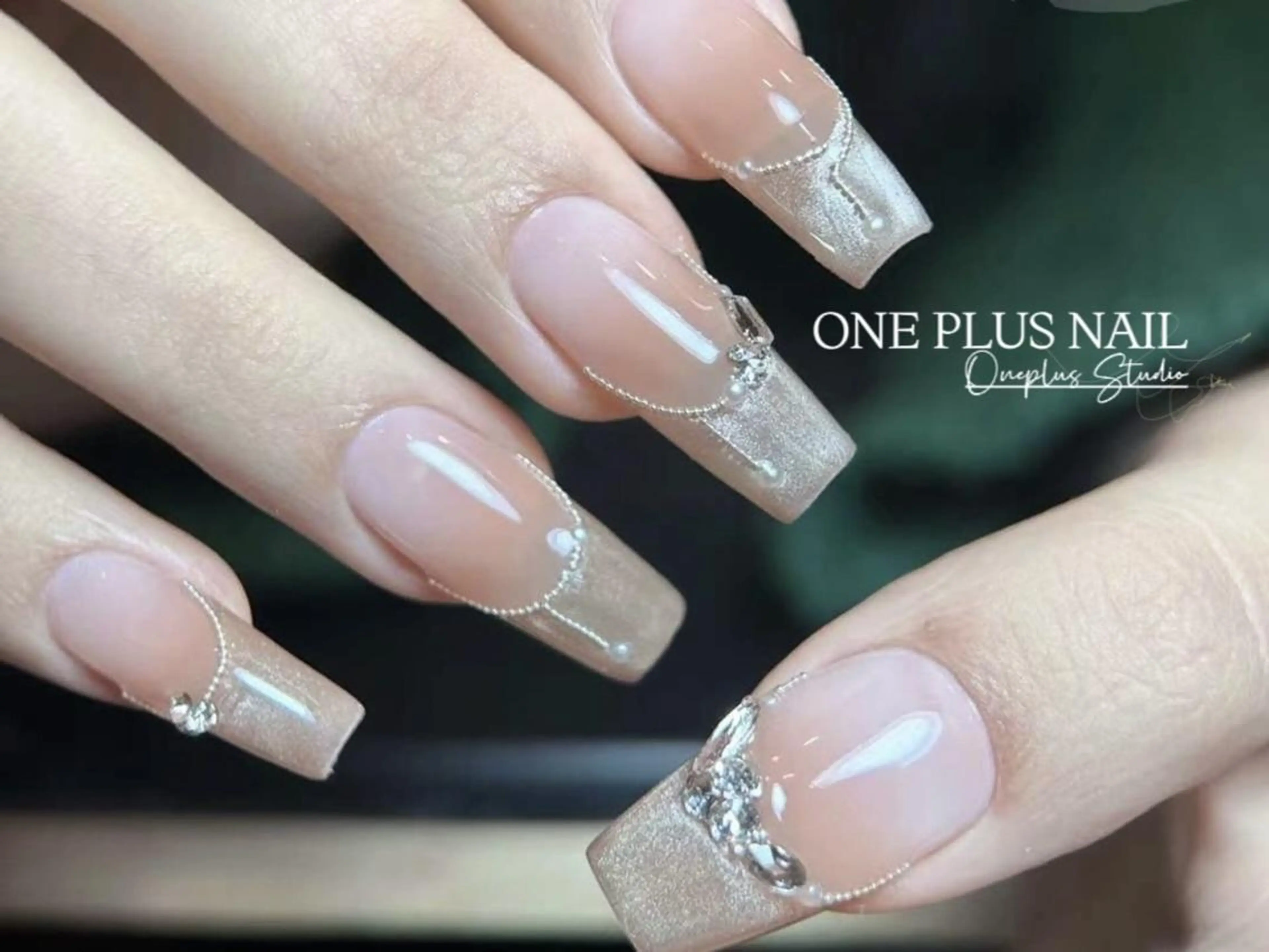 ネイル One Plus Nail Salonのネイルデザイン