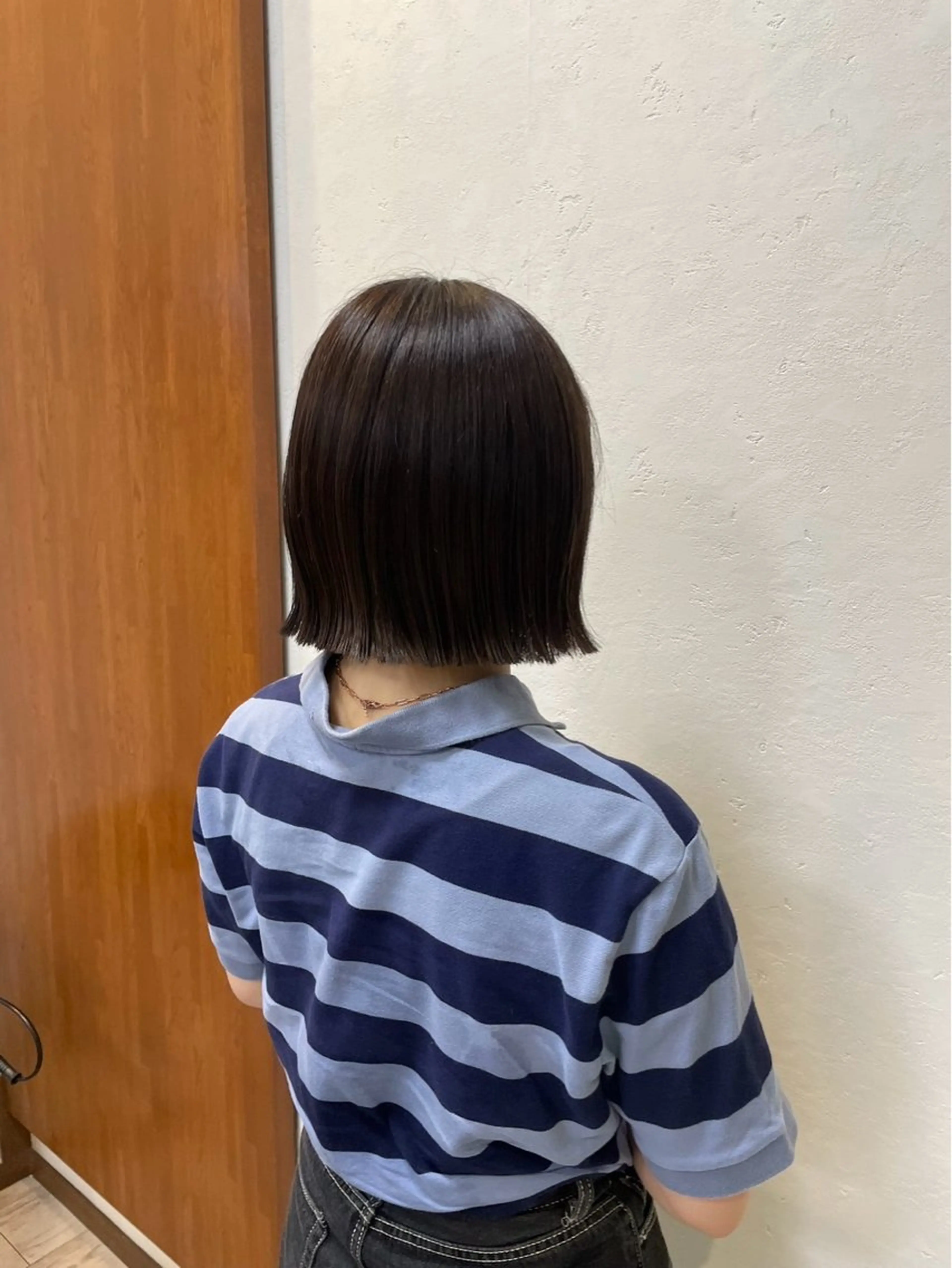 ミディアム 吉田 咲樹のヘアスタイル