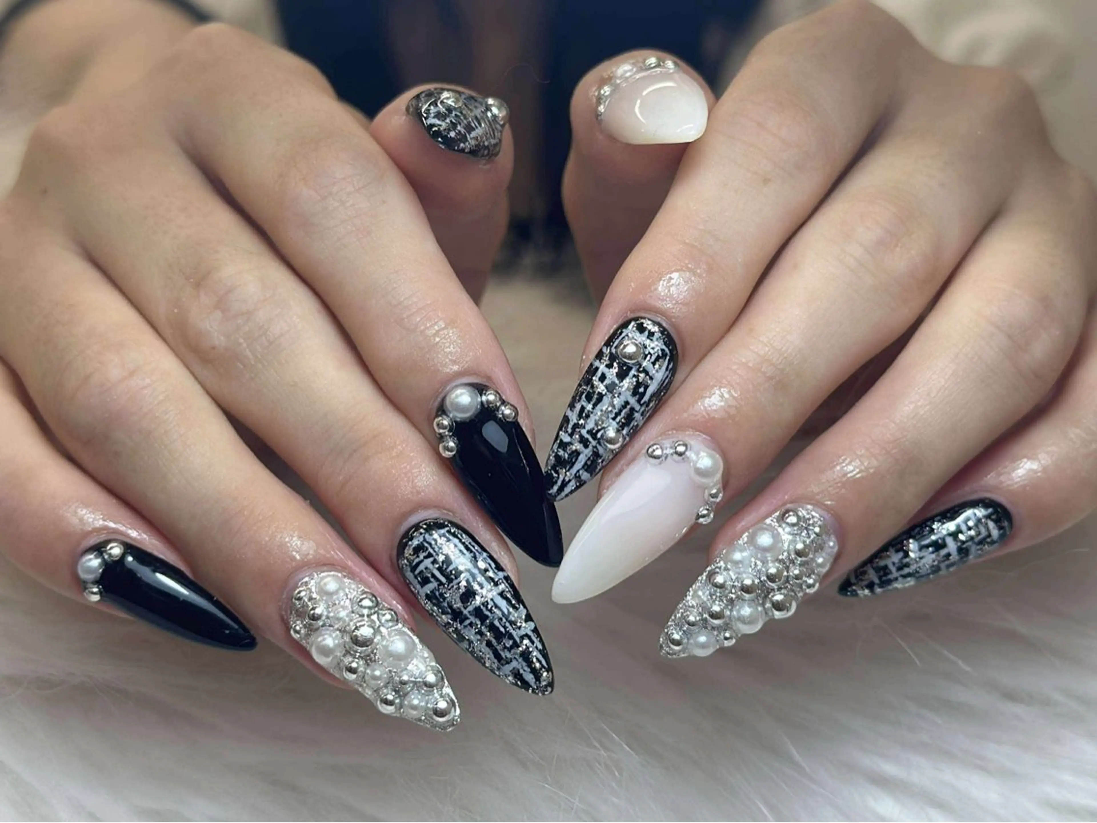 ネイル アートネイル 成人式 ジェルネイル ニュアンスネイル 夏ネイル Nie Nail Shinokuboのネイルデザイン