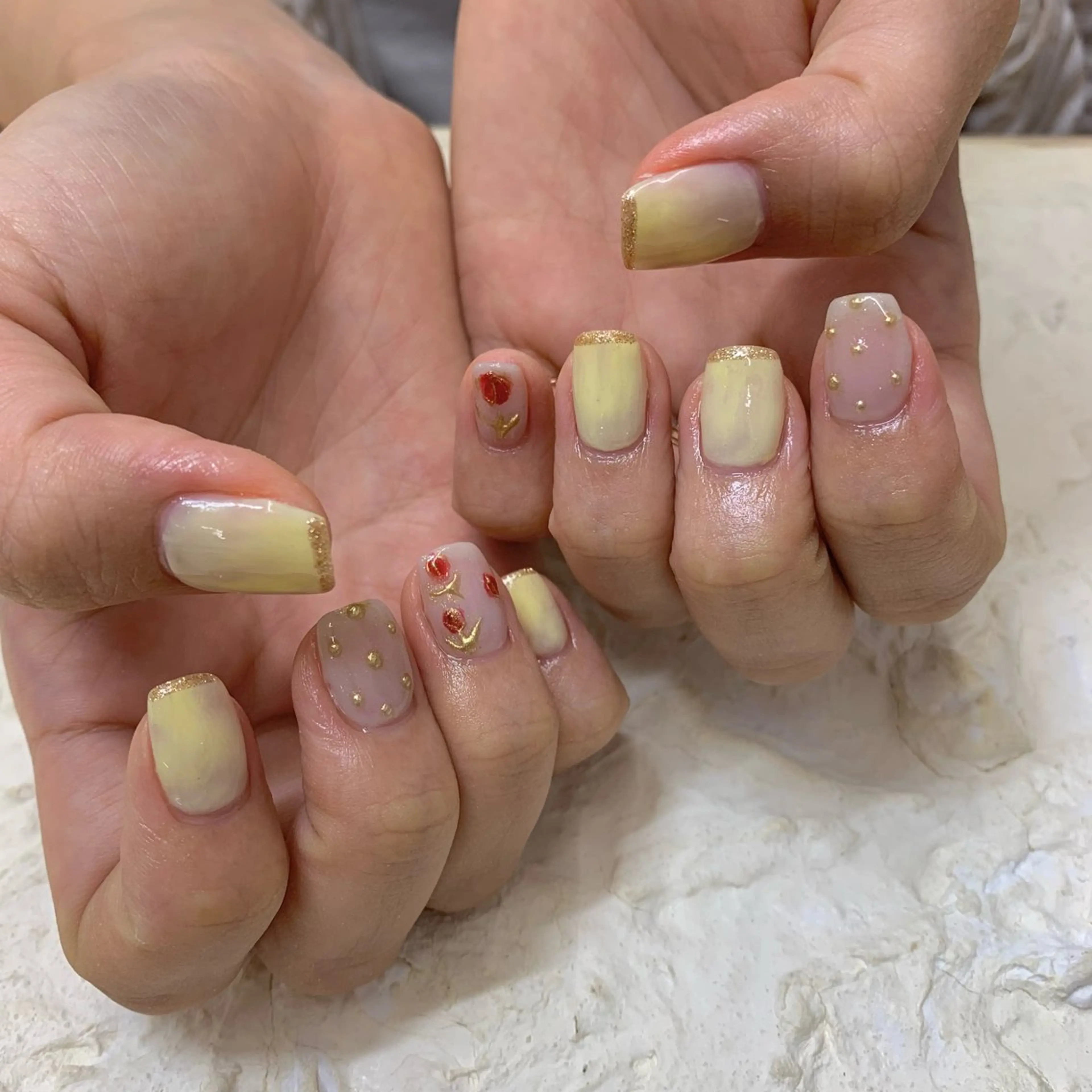 ネイル マキノ ユイのネイルデザイン