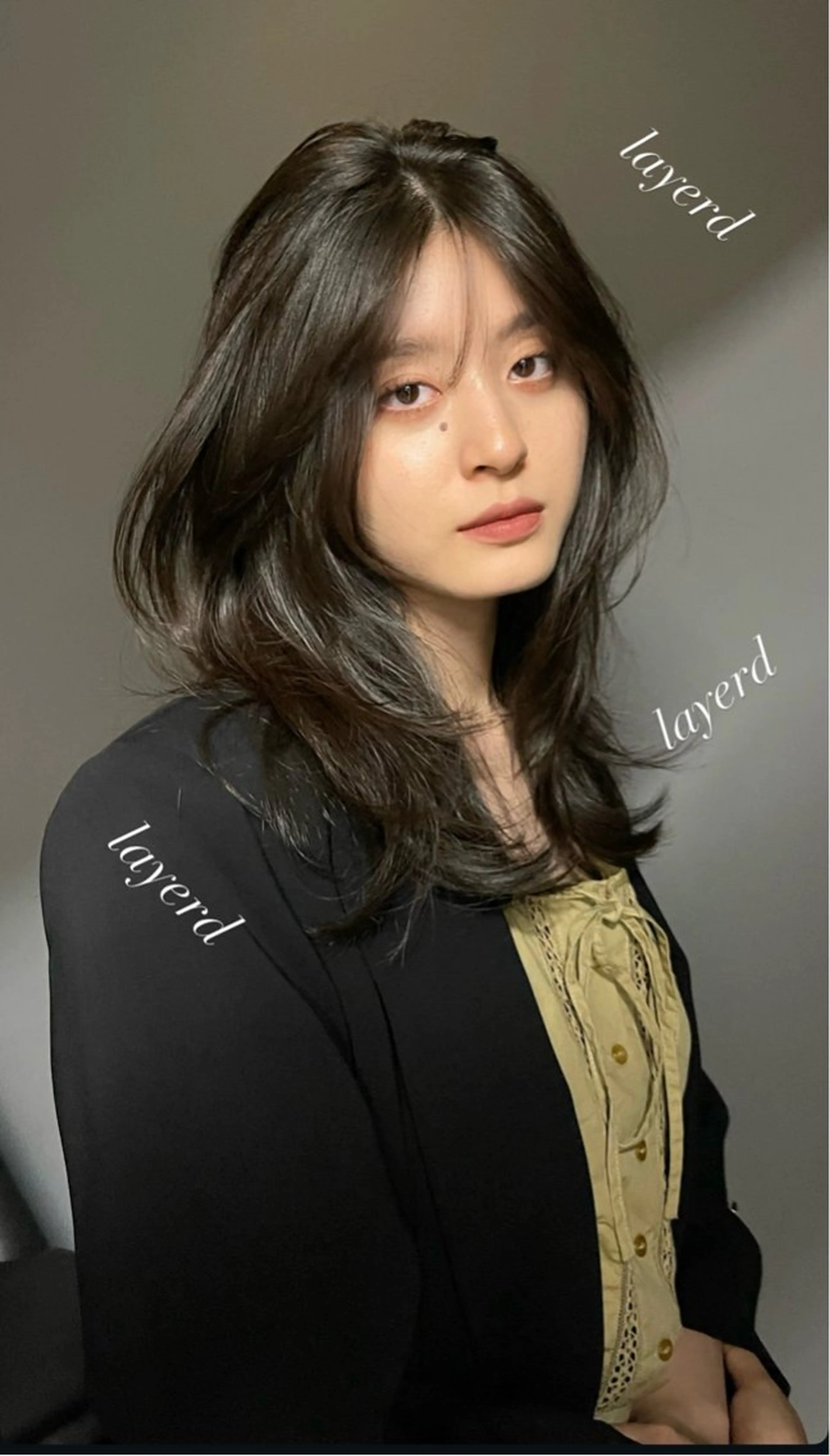 ミディアム カラー レイヤー/韓国/透明 感/Shionのヘアスタイル