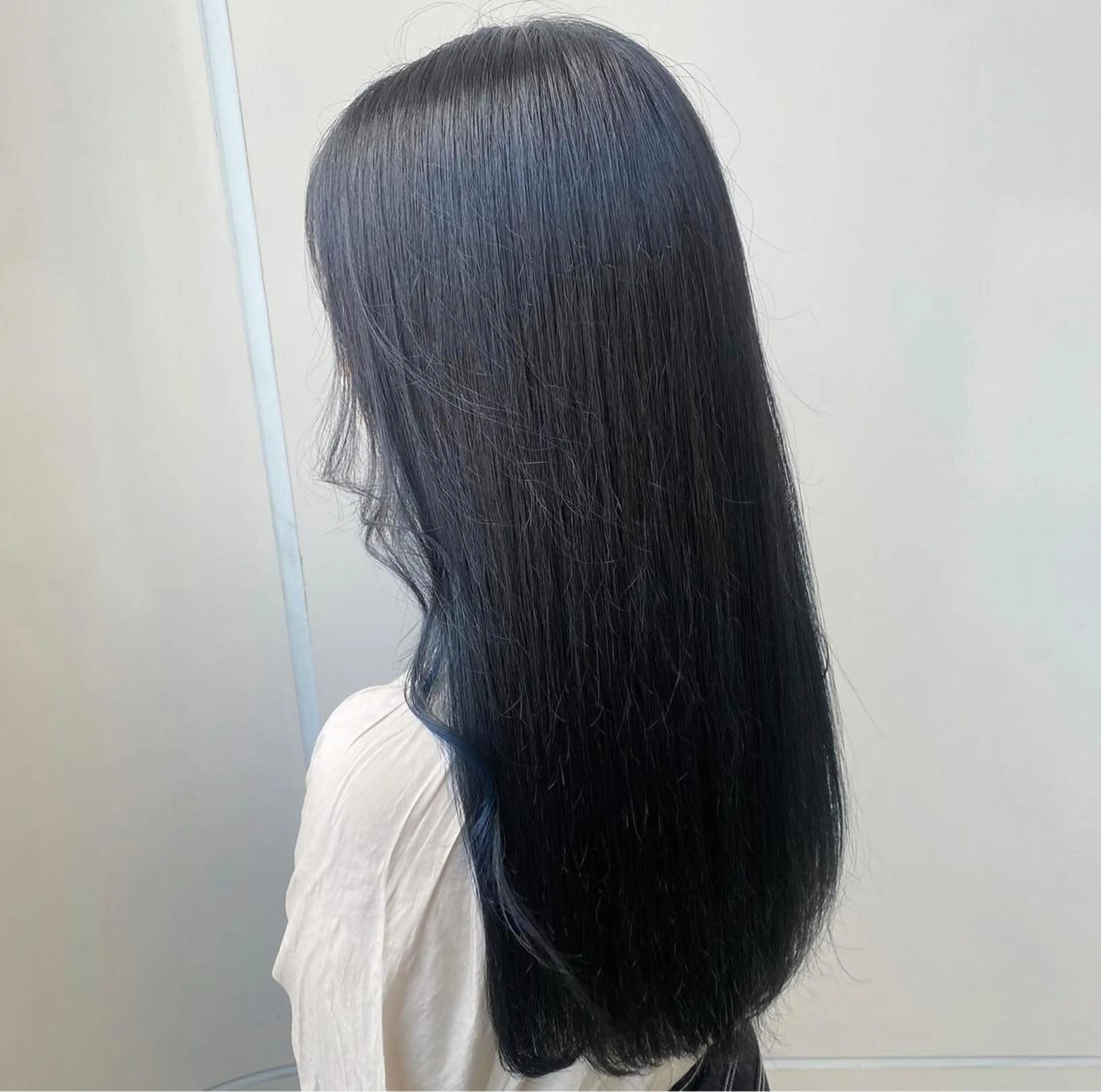 メンズ特化韓国ヘア シャドウパーマのヘアスタイル