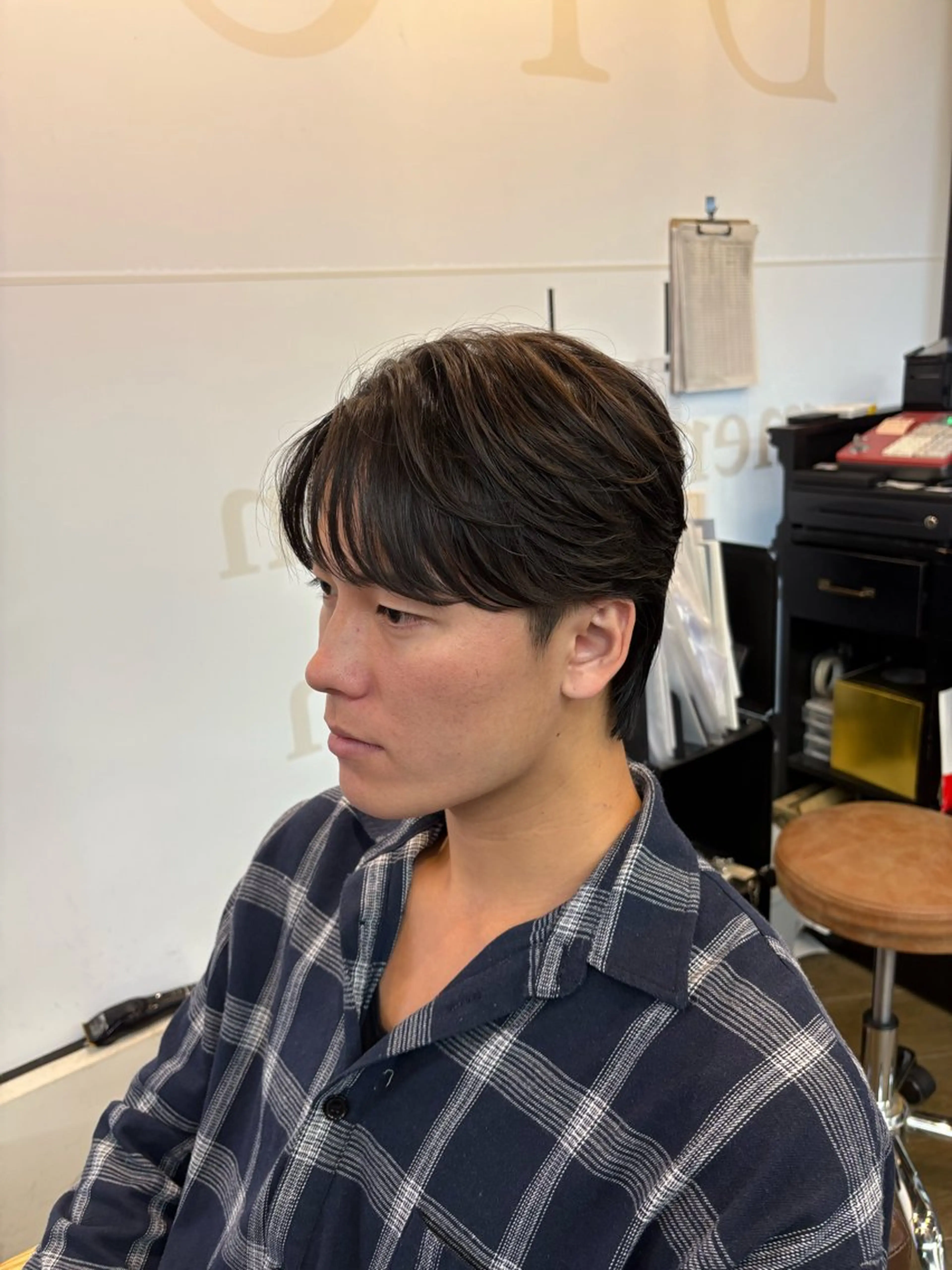 ショート パーマ メンズ メンズパーマ ニュアンスパーマ カット パーマ 韓国メンズヘア/ 毛流れヘア　須田龍世のヘアスタイル
