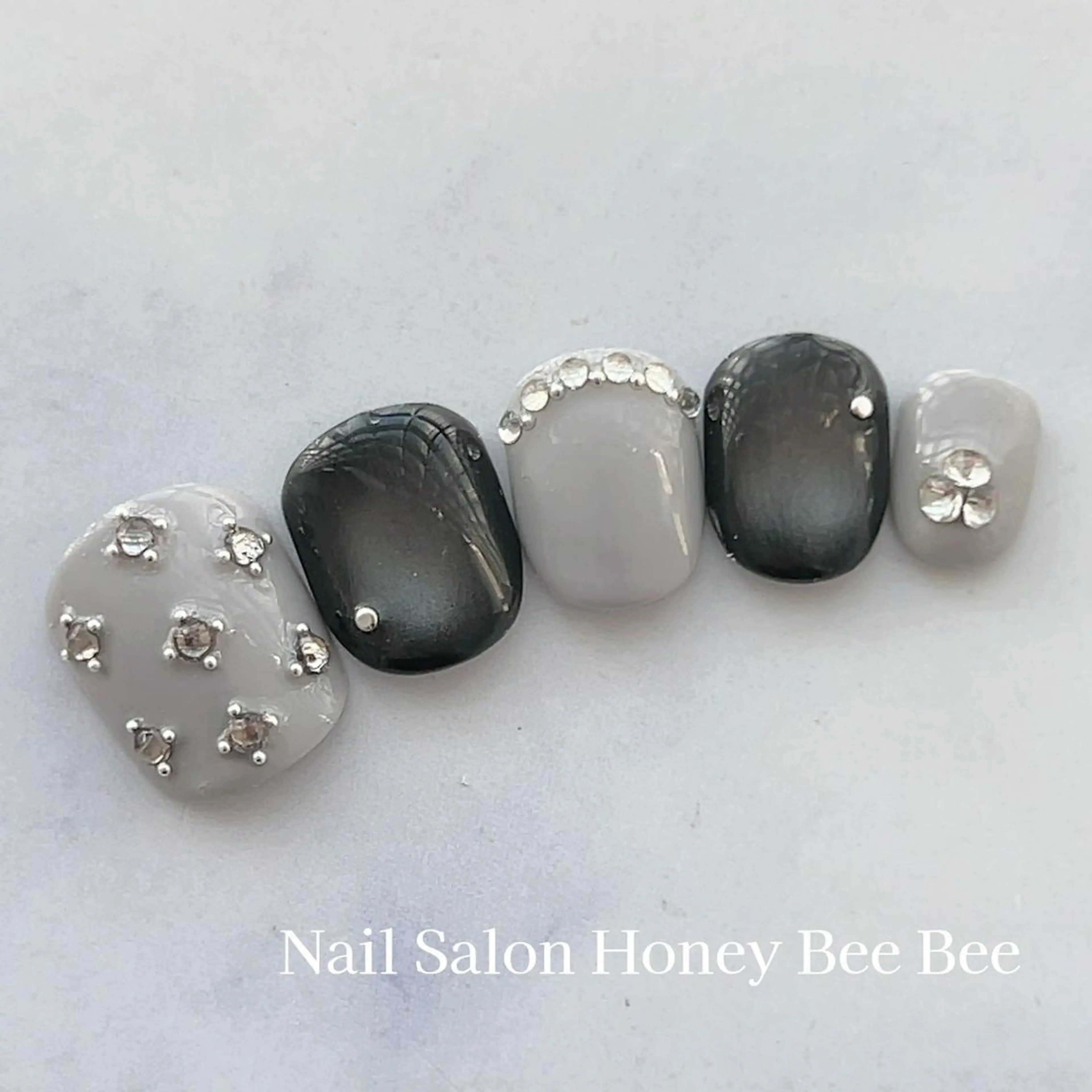 ネイル Nail salon Honey Beeのネイルデザイン