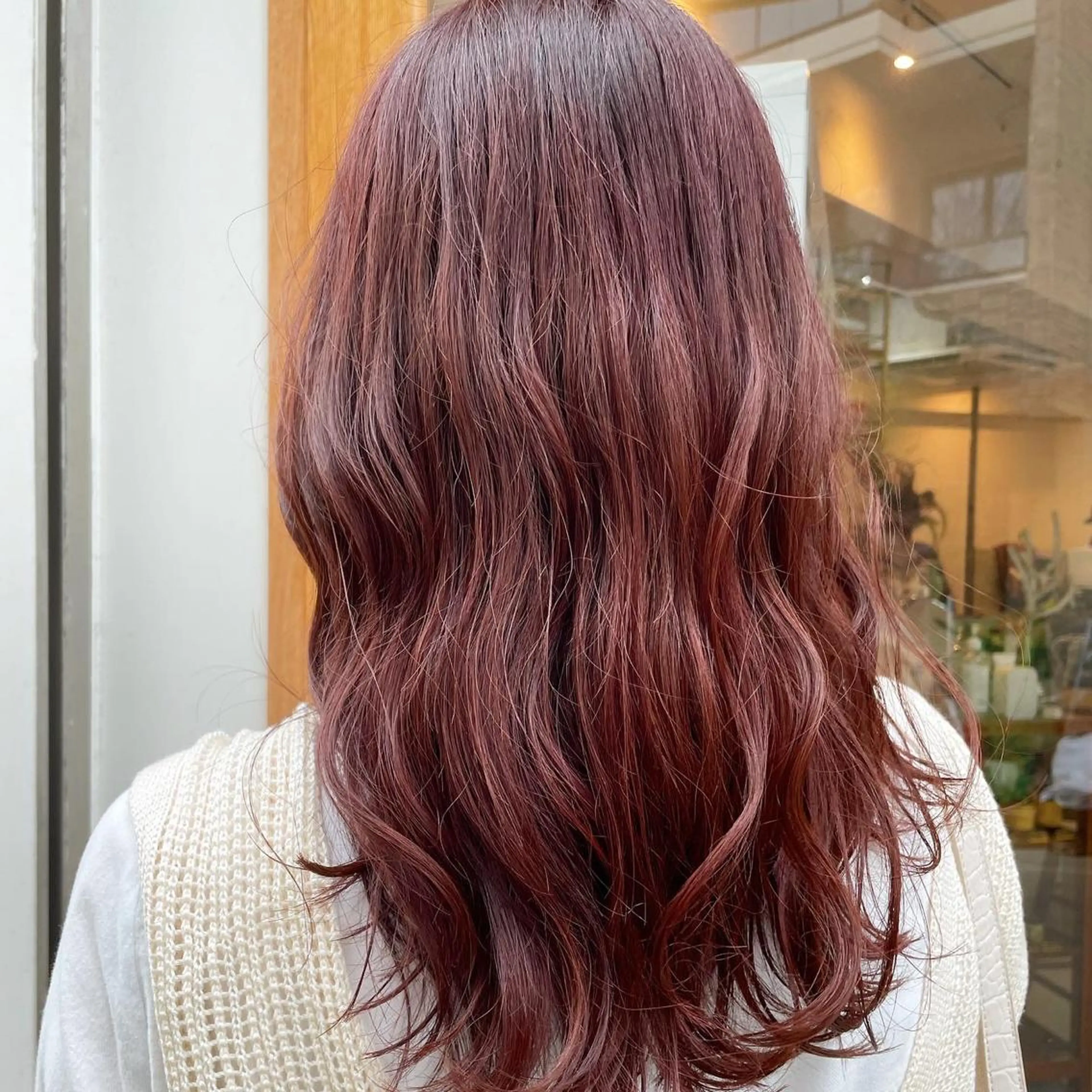 ミディアム カラー ヘアアレンジ REONA🪽✨薬院 レイヤーカット🫧のヘアスタイル