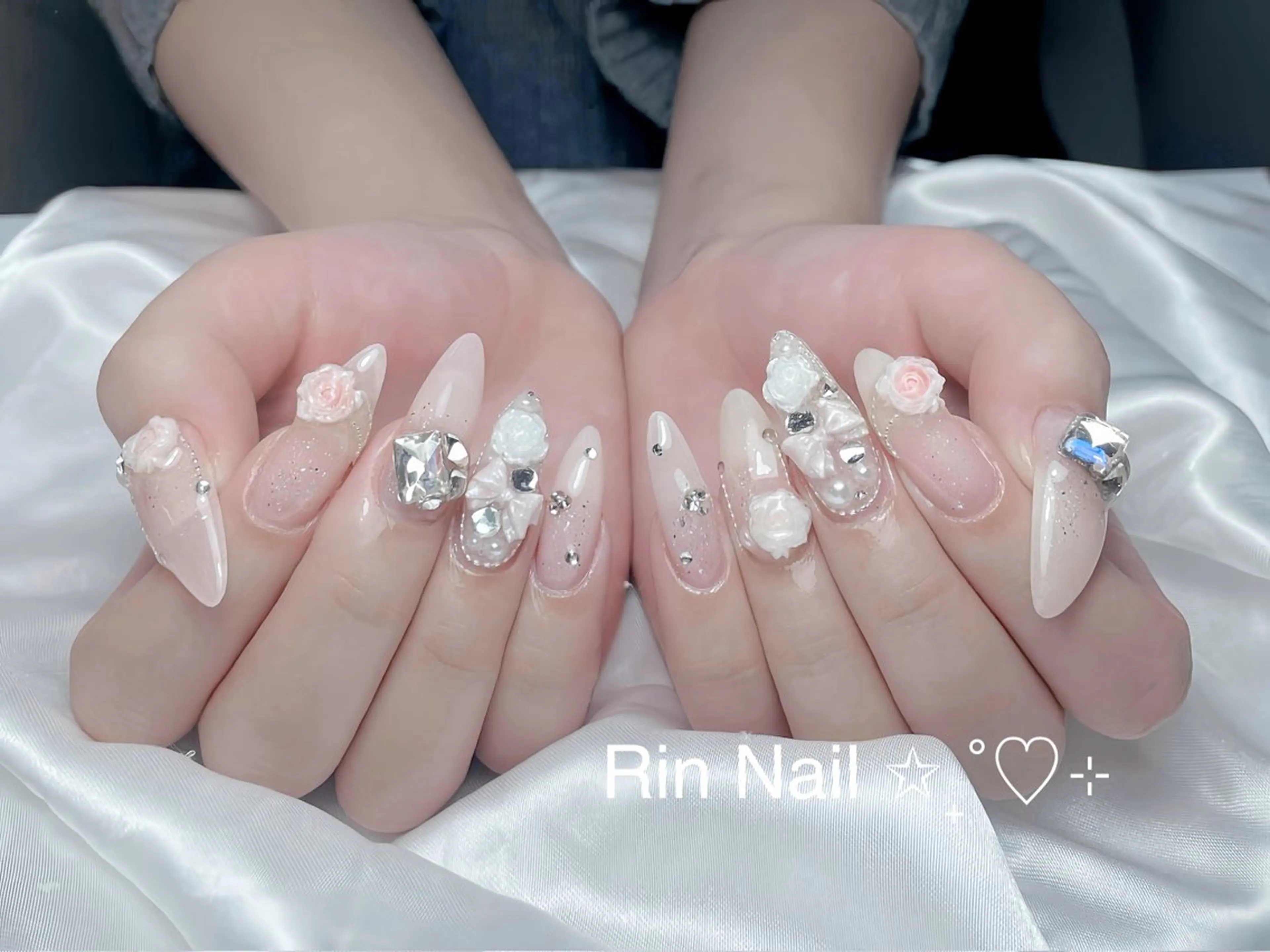 ネイル アートネイル 成人式 ジェルネイル ニュアンスネイル 夏ネイル ハンドネイル Rin Nail 新大久保店のネイルデザイン