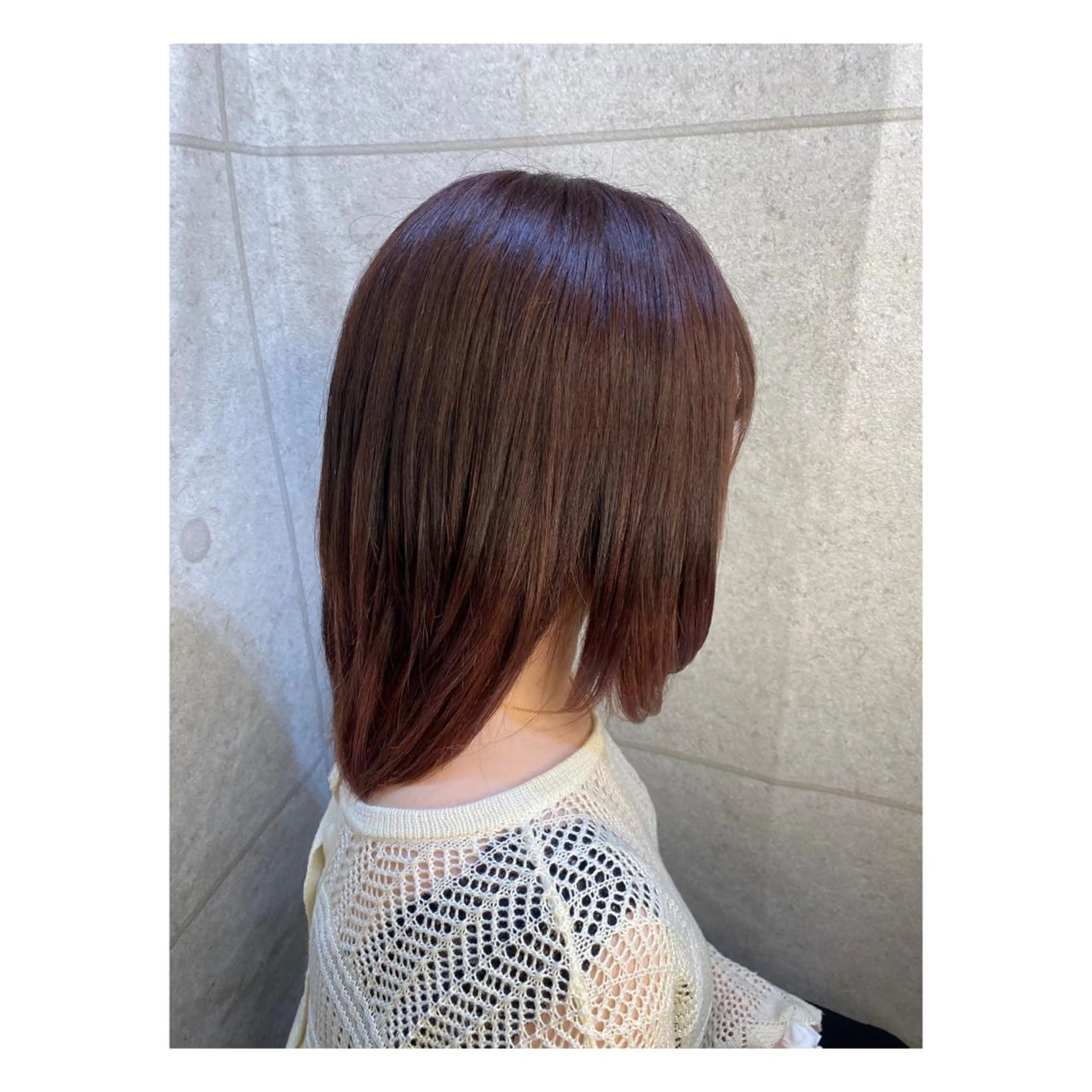 ミディアム カラー ブリーチ ブラウンカラー ピンクカラー ピンクブラウン 石井 綺乃のヘアスタイル