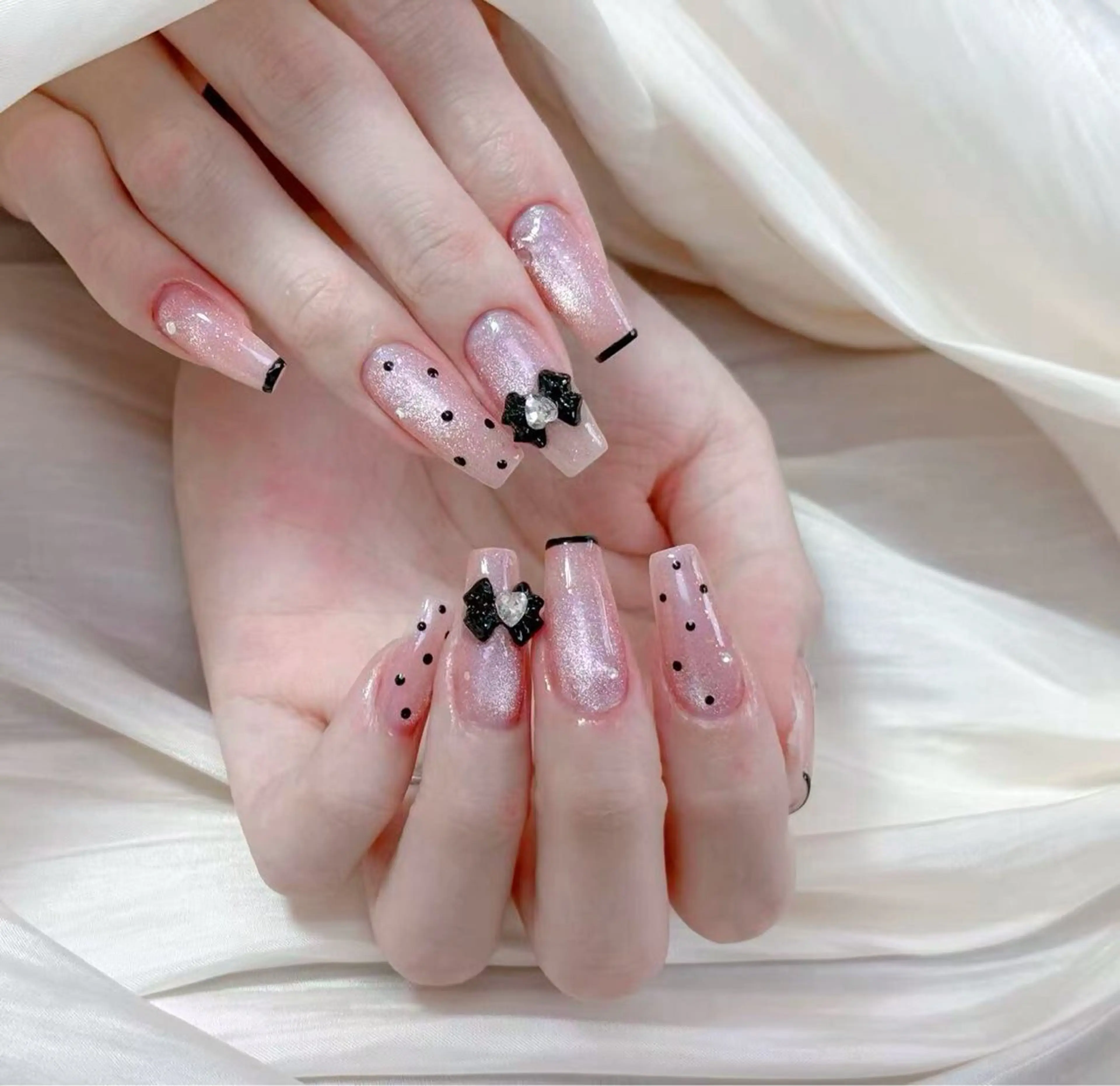 ネイル 小 雨のネイルデザイン