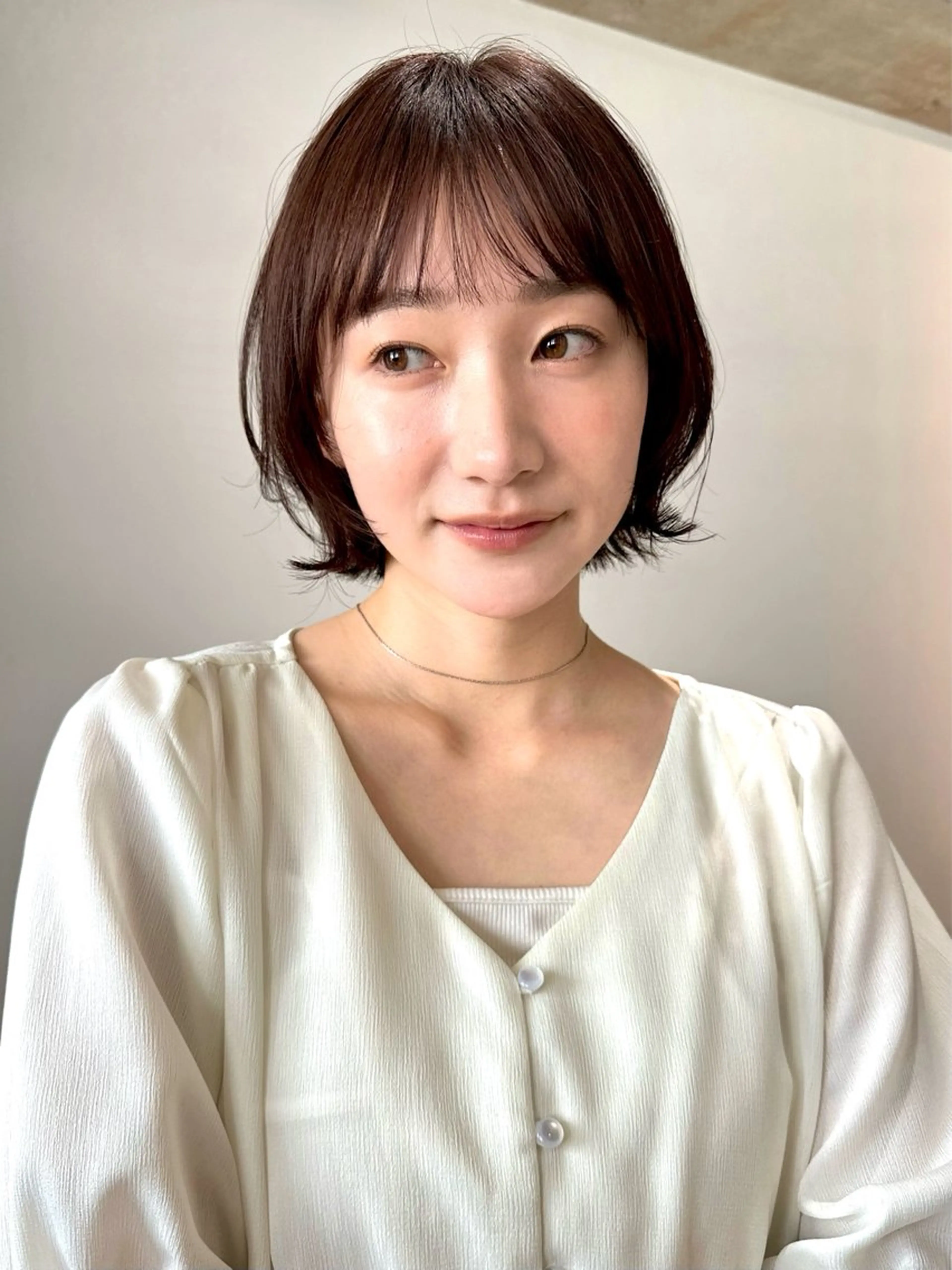 ショート カラー パーマ 🫧小顔×似合わせ× 透明感カラー🫧のヘアスタイル