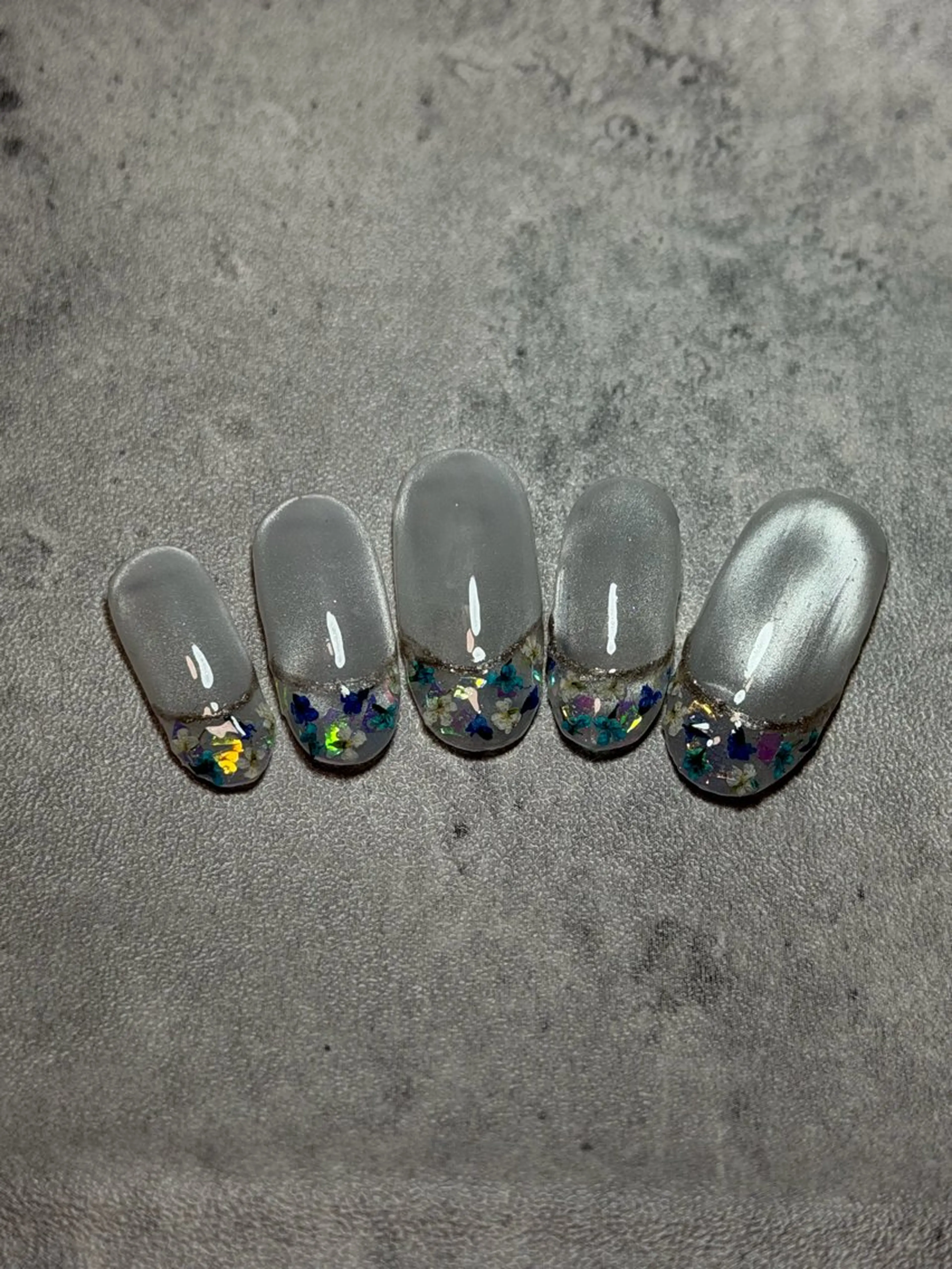 🌷ミニモ限定🌷マグネットワンカラー(オフ込み)の写真