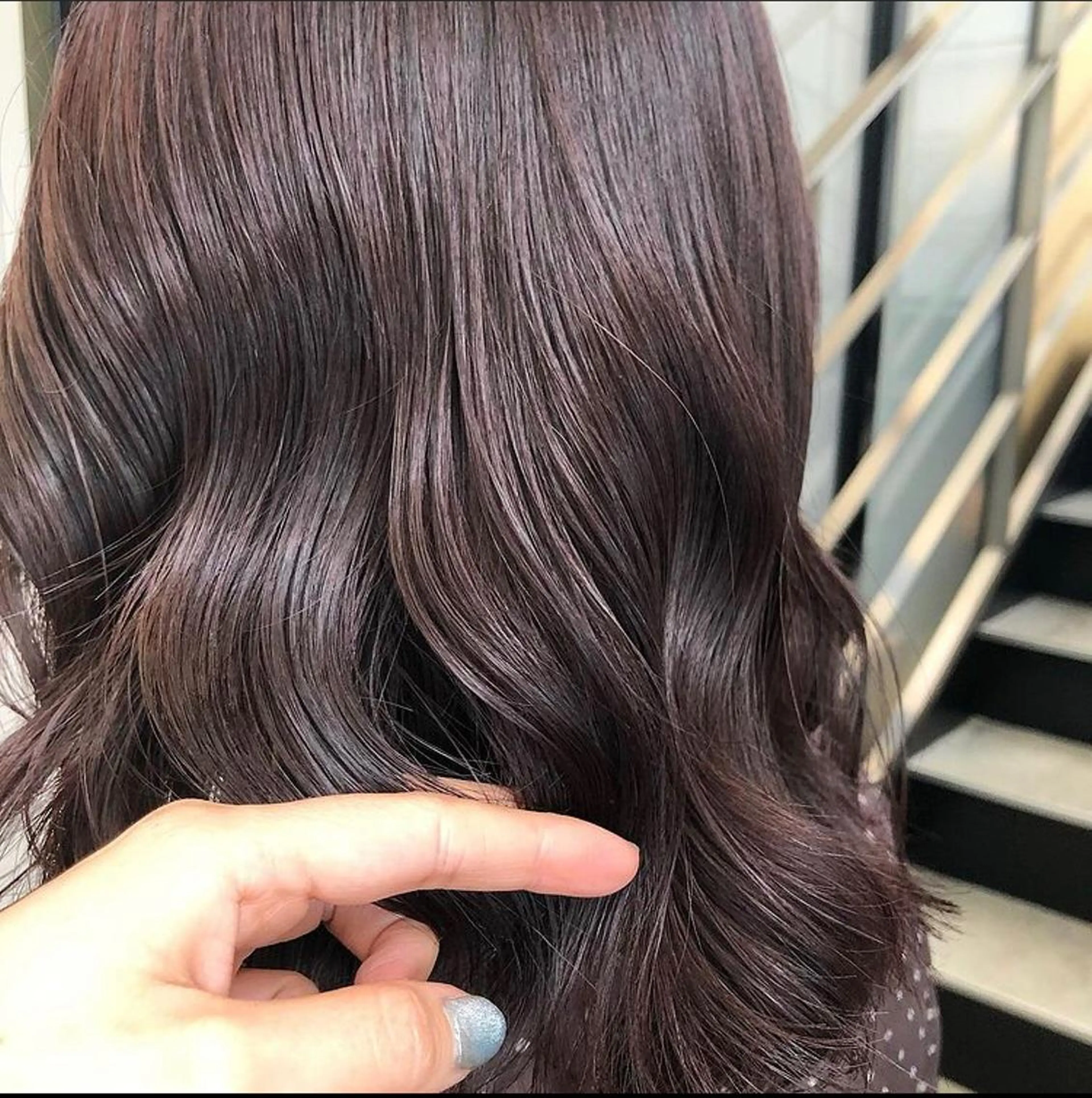 ミディアム カラー パーマ ヘアアレンジ メンズ キッズ 波巻きパーマ ケアカラー stylist 🌸 kana.のヘアスタイル