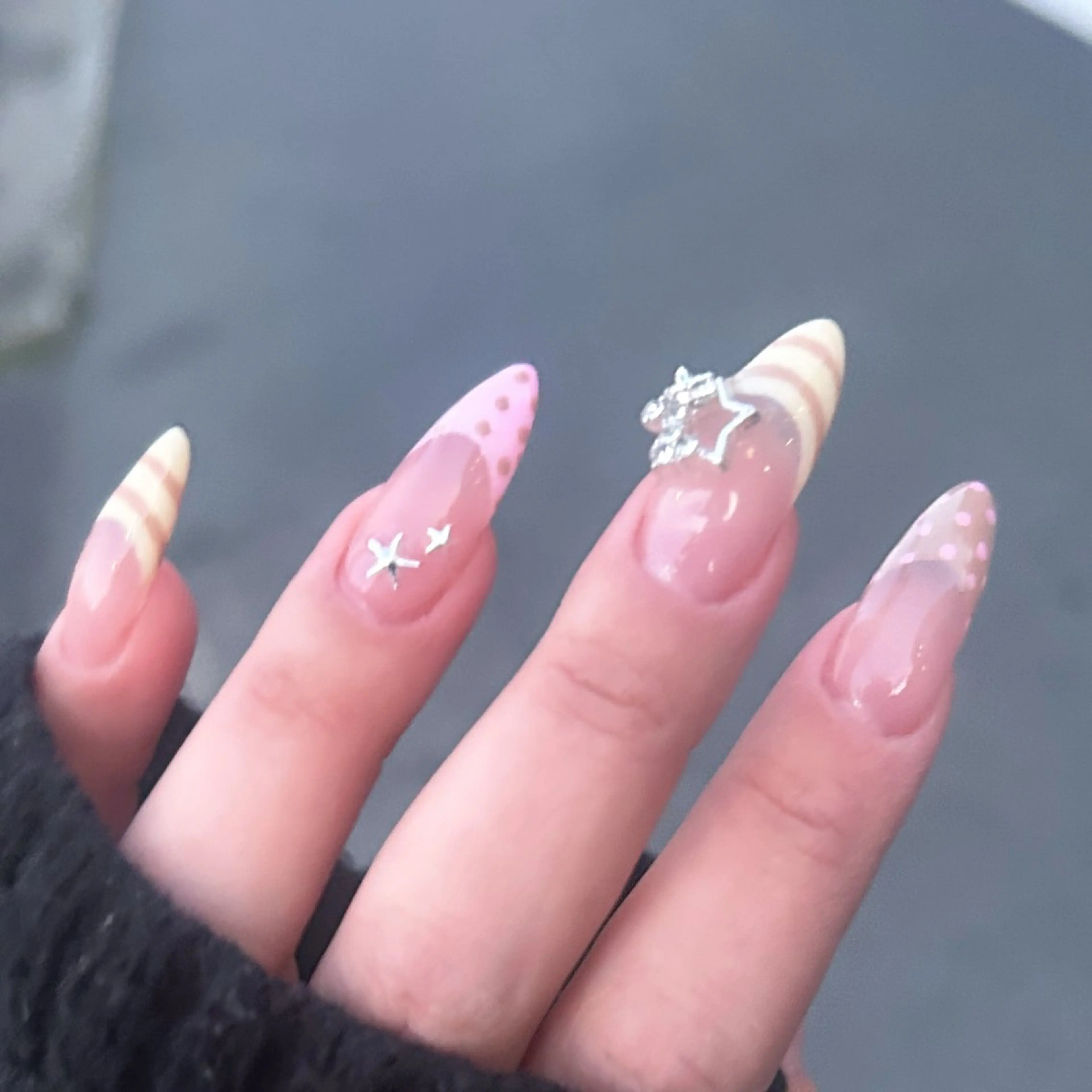 ネイル Hanna 🫧のネイルデザイン