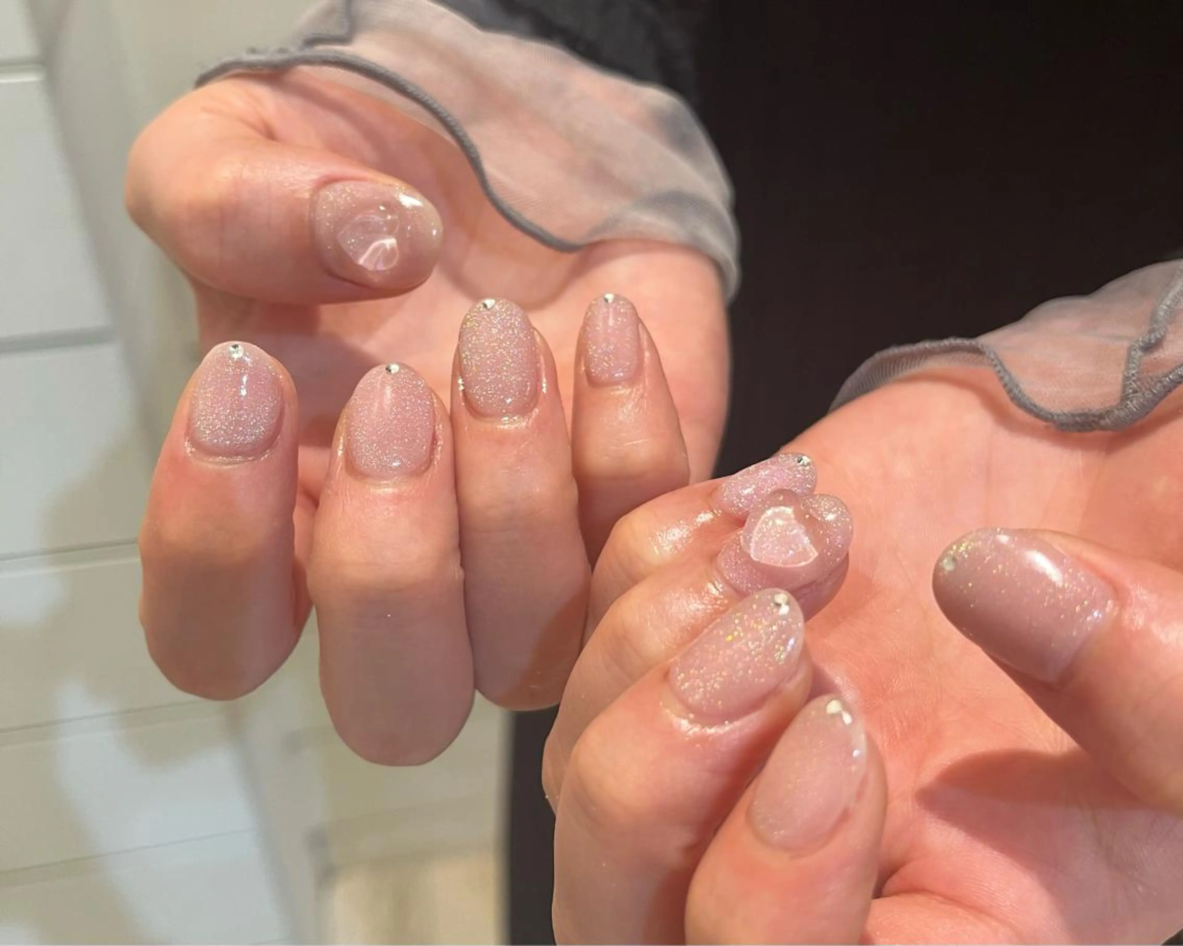 ネイル オーロラネイル クリアネイル ハート マグネットネイル ハンドネイル Momone ／渋谷／パラジェルのネイルデザイン