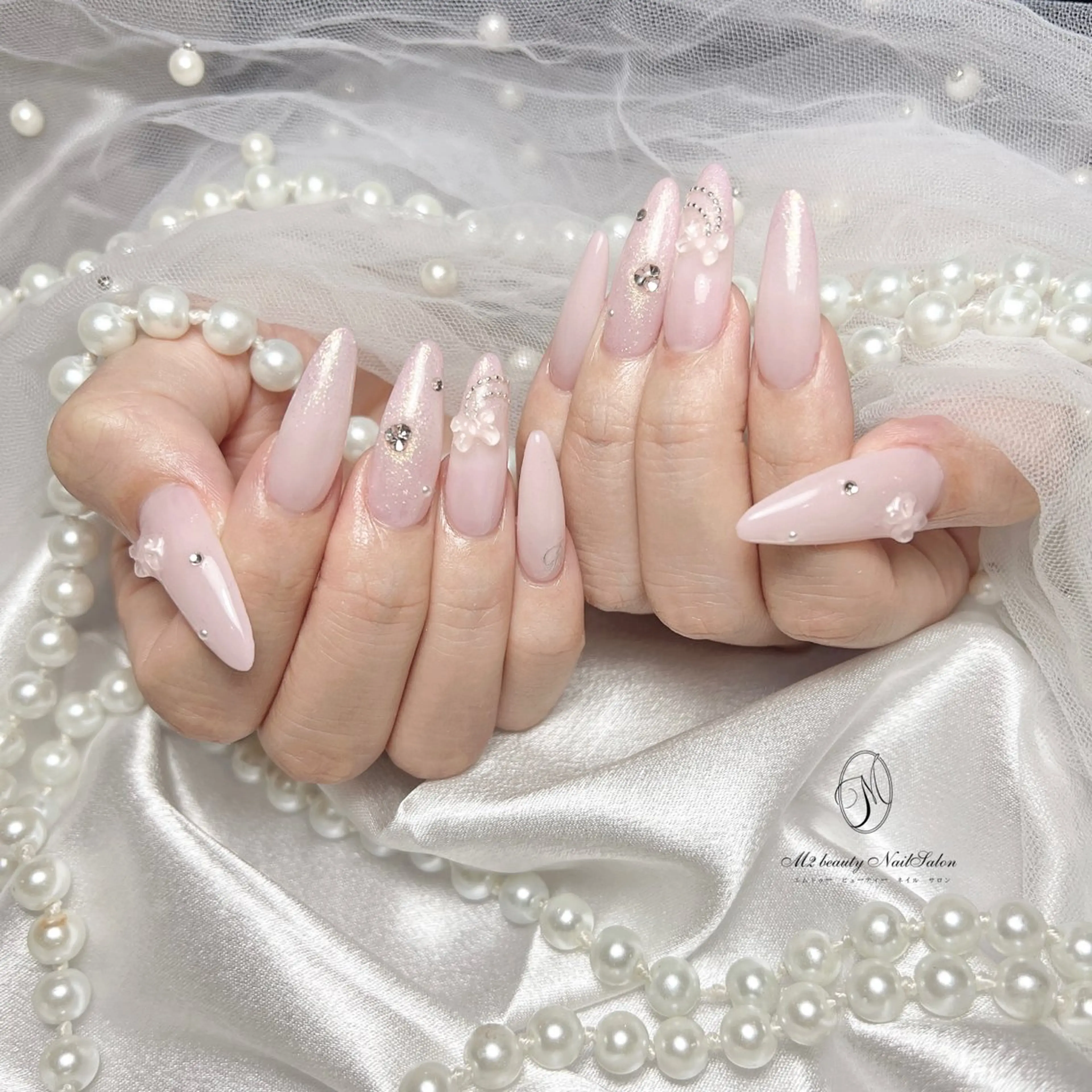 ネイル ハンドネイル M2beauty Renaのネイルデザイン