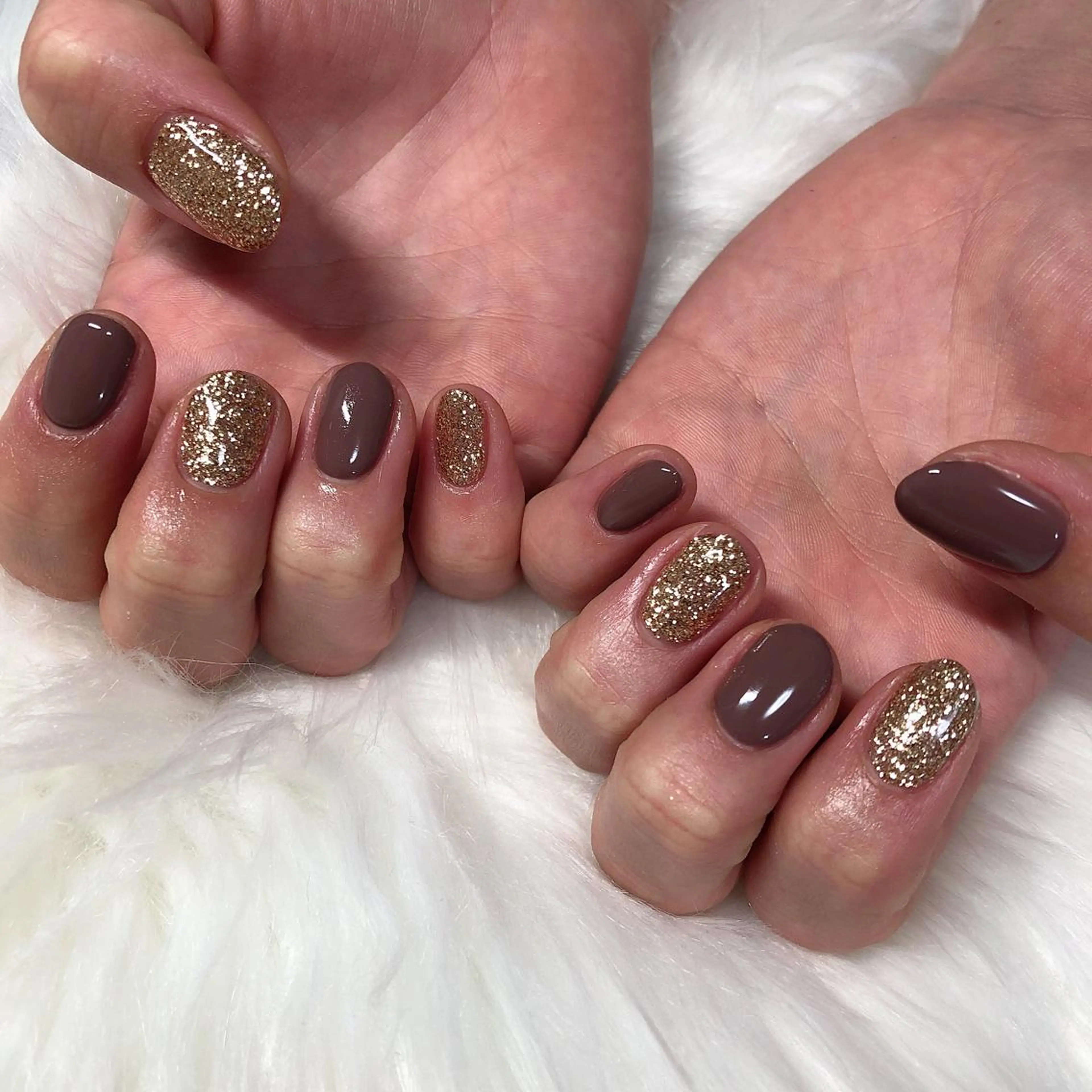 ネイル ハンドネイル 西岡 杏のネイルデザイン