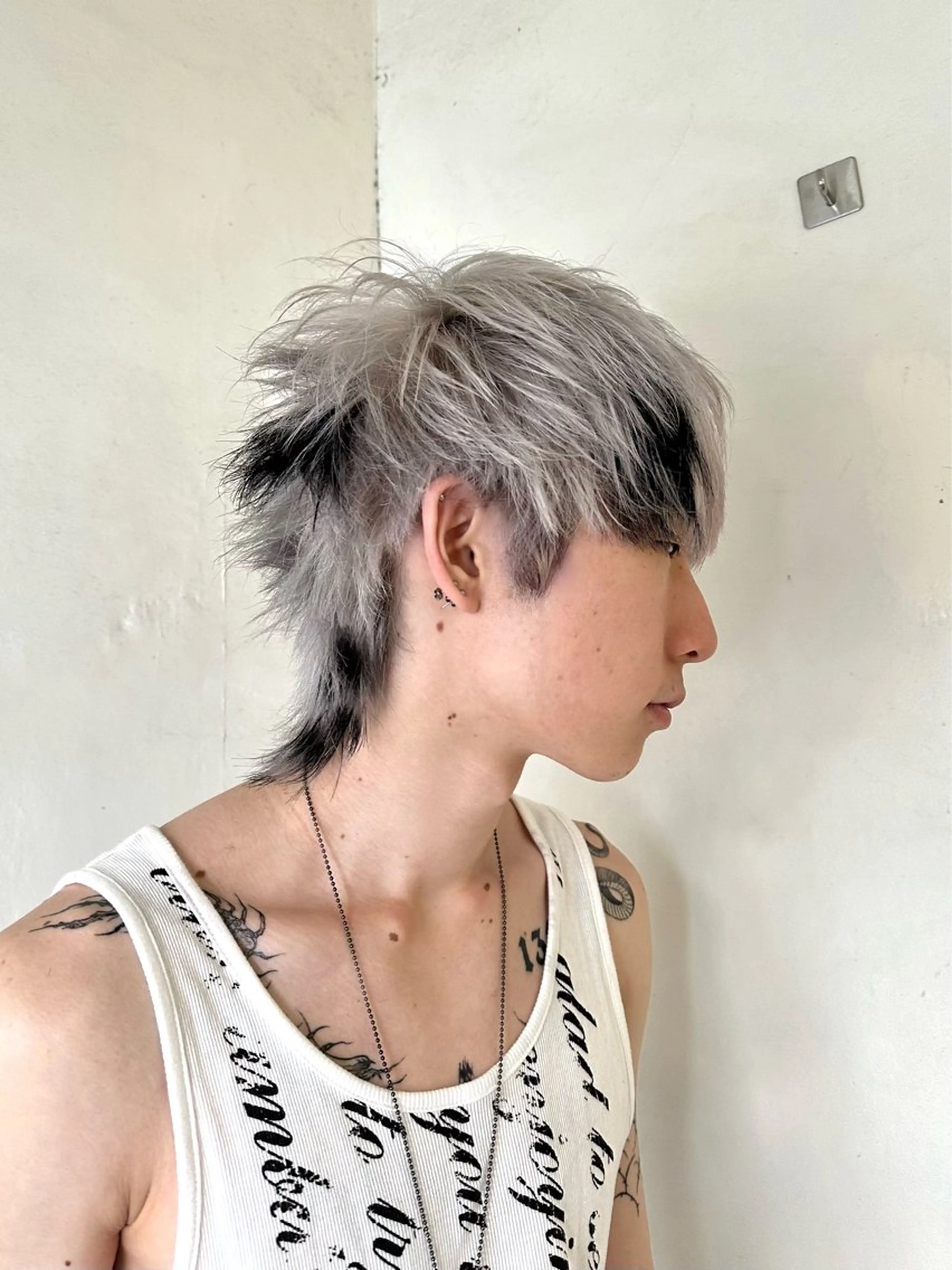 ☃️カット+ケア剤+2回ケアブリーチ+全頭カラー+【無料】ヘアマスクの写真