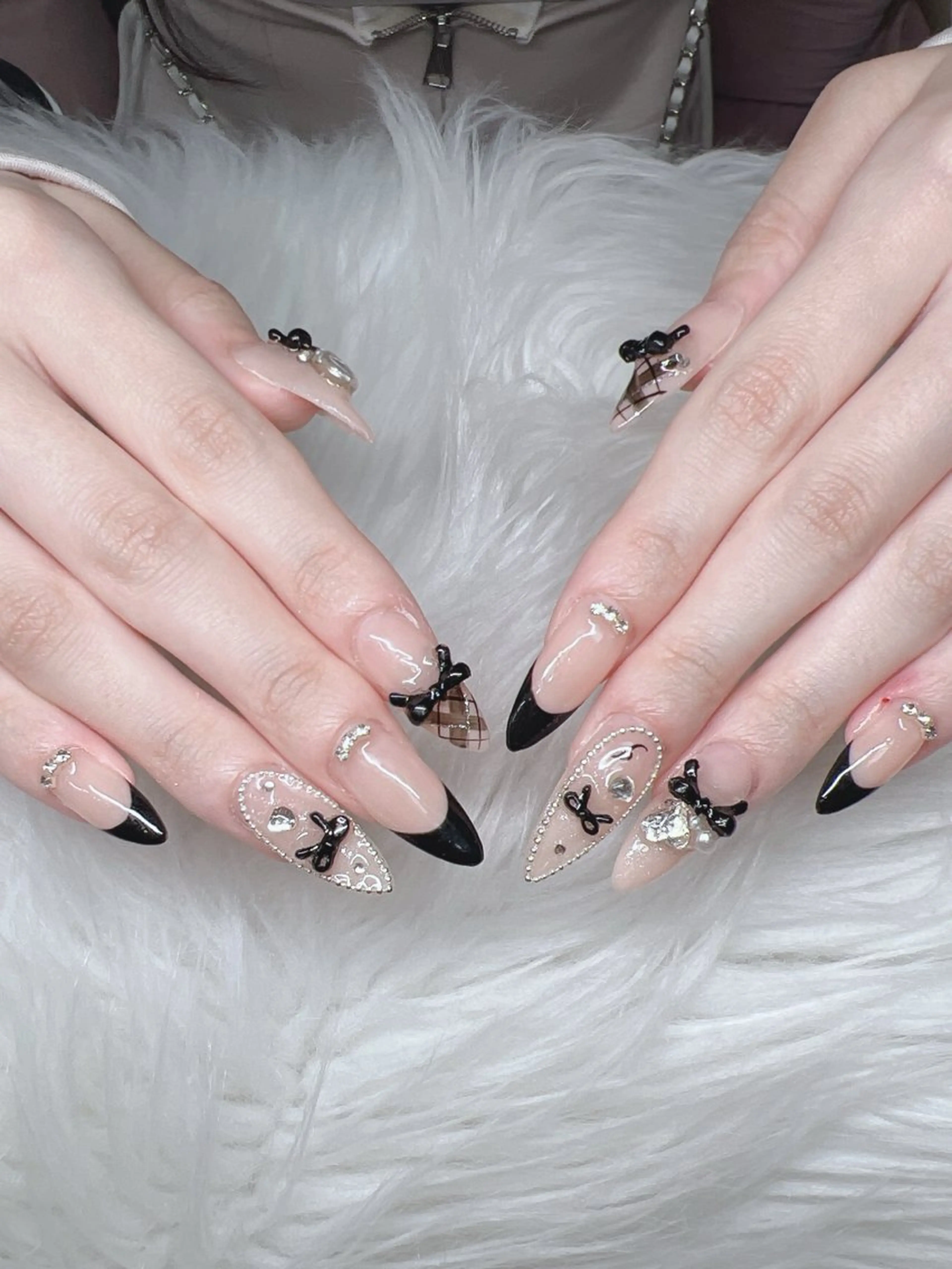 ネイル ハンドネイル Lee Nails チップ長さだし専門店のネイルデザイン