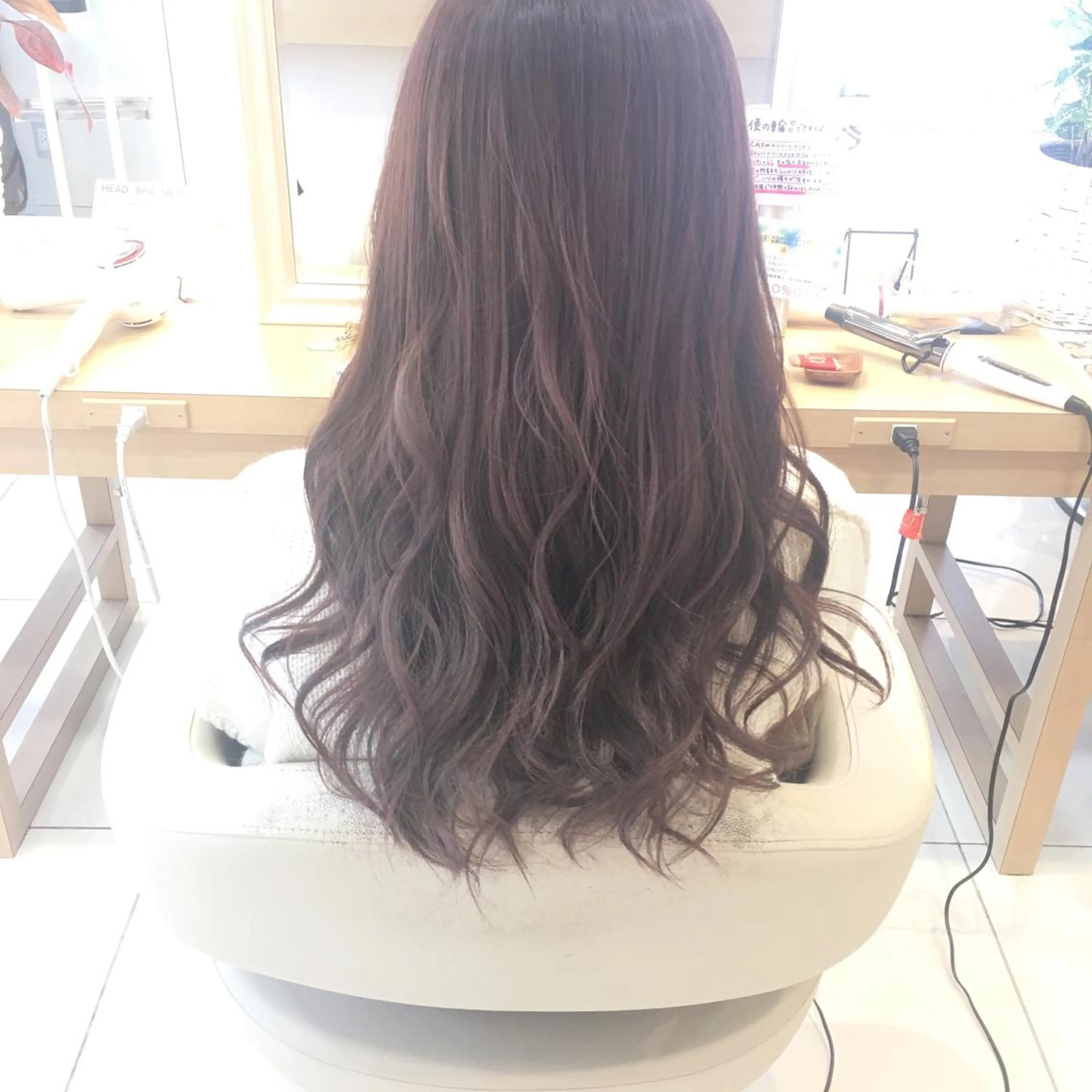 セミロング 小田原NO1 美容師 飯田飛翔のヘアスタイル