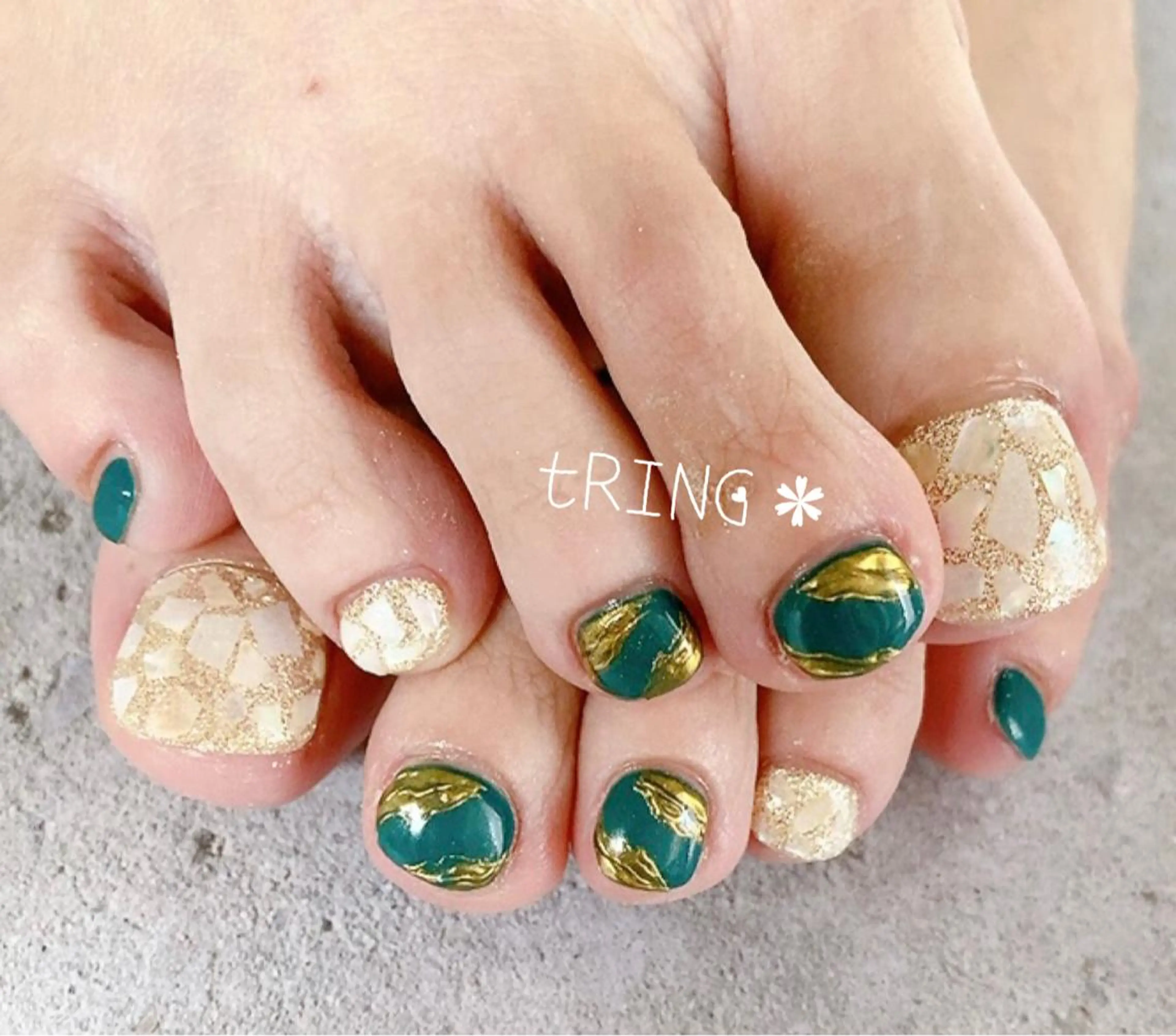 ネイル フットネイル tRING＊ しいの木台のネイルデザイン