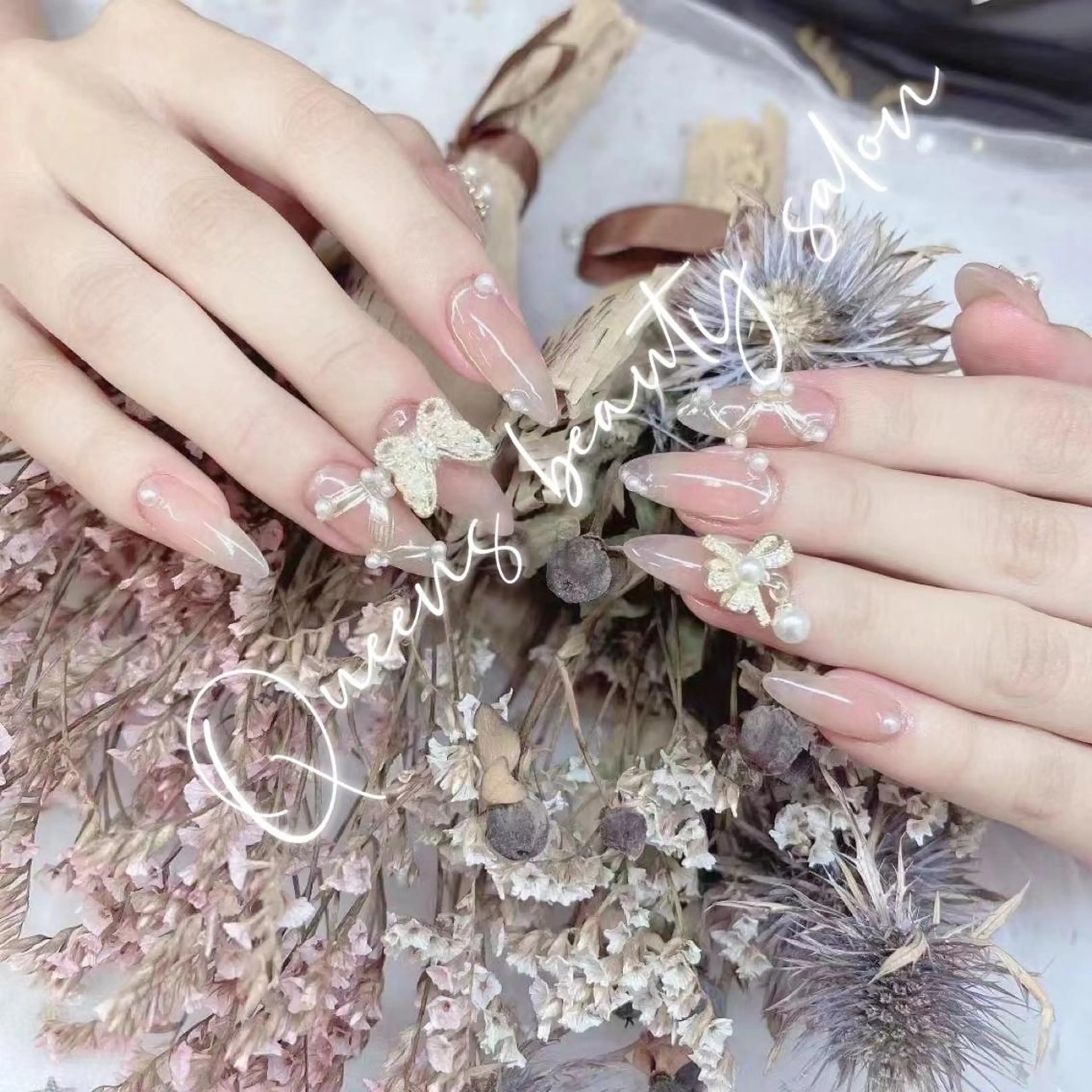 ネイル Queens ciciのネイルデザイン