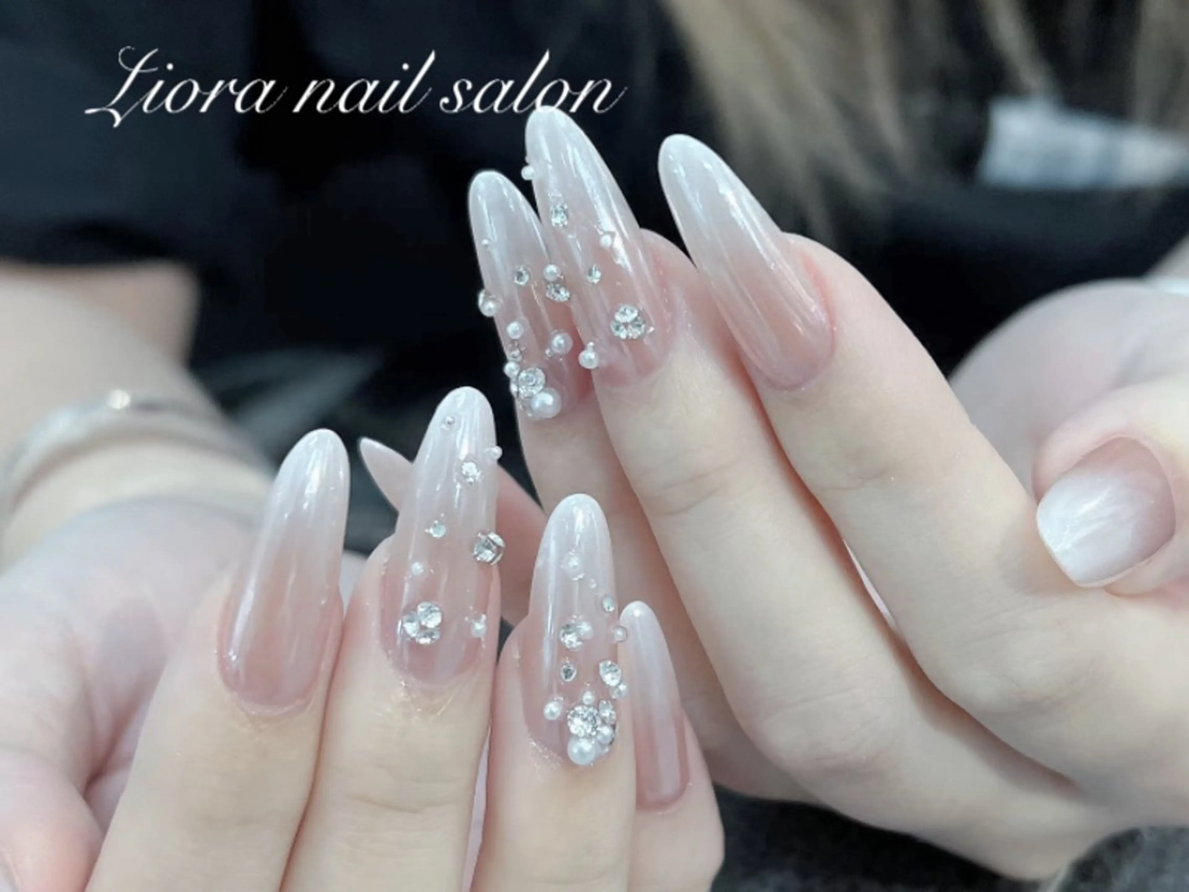 ネイル アートネイル フレンチネイル ジェルネイル ガーリー グラデーション ハンドネイル Liora nail スカルプ専門店のネイルデザイン