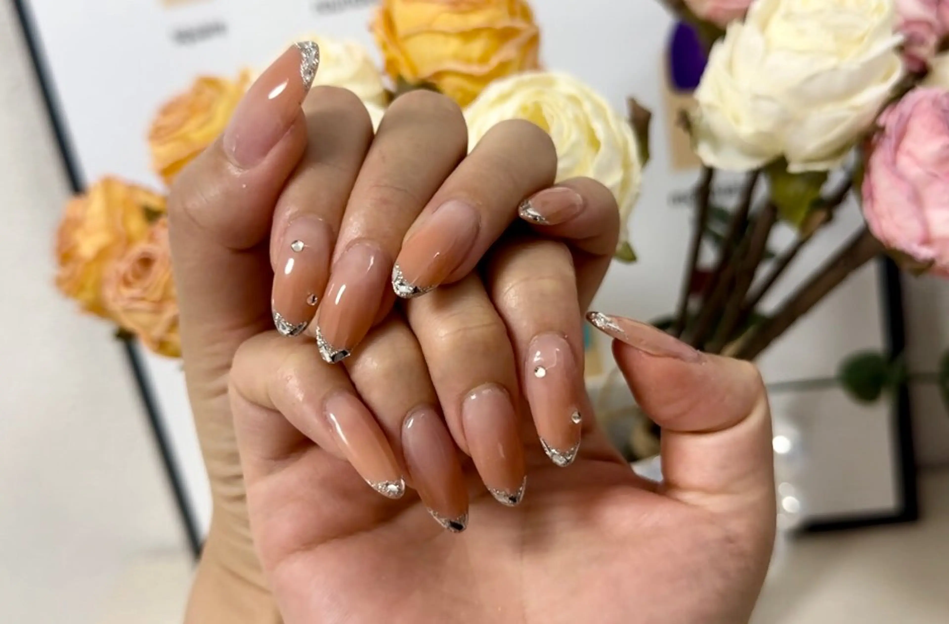 ネイル ハンドネイル エリ🫧 nail池袋東口のネイルデザイン